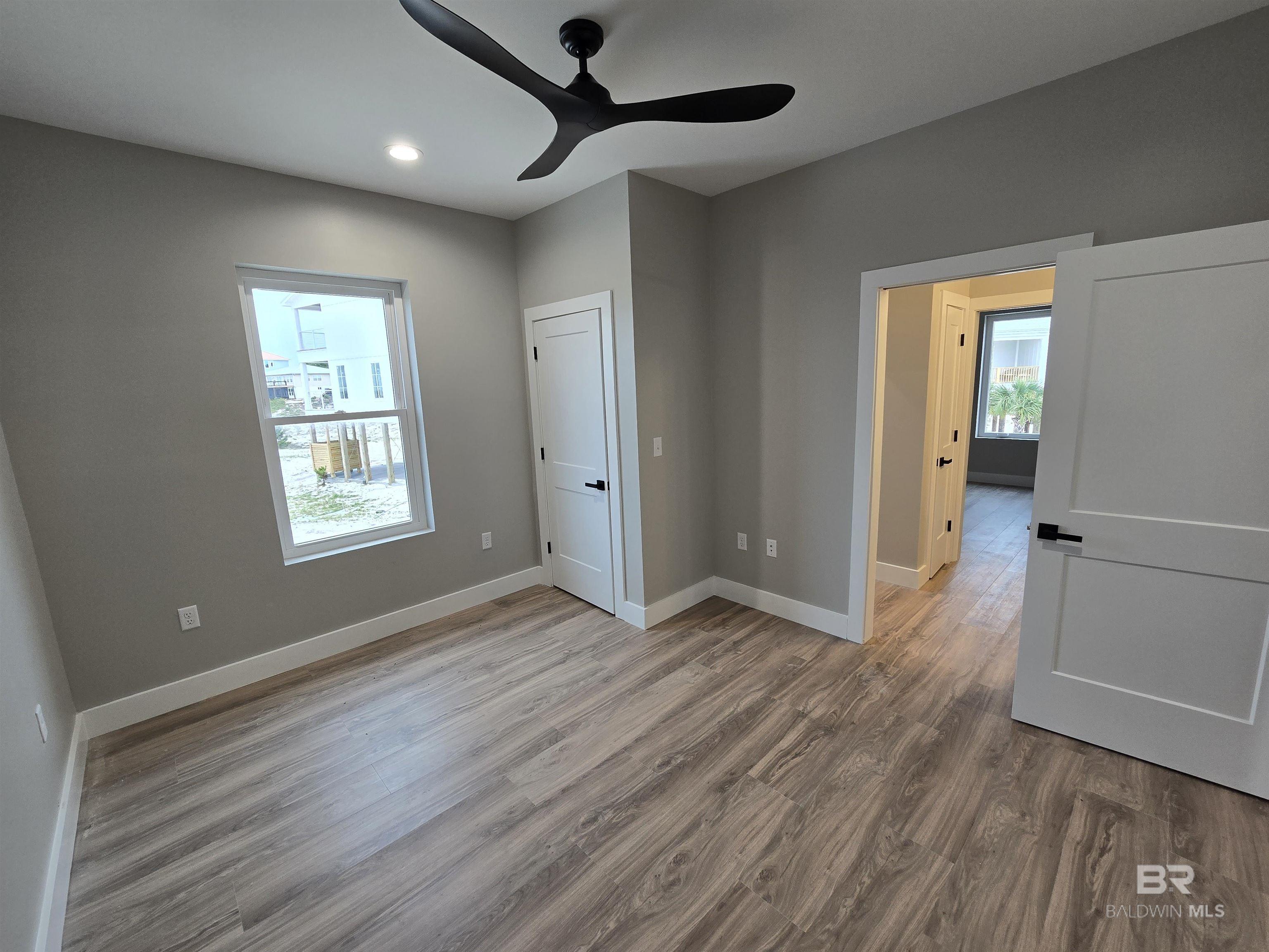 https://zimg.paragon.ice.com/ParagonImages/Property/PG/BCAR/396256/16/0/0/06ec9f423b9392528bb109b1d61bf091/7/cb7fa451cd795845d834941823b3e566/396256-1fa2f740-1279-4fca-b499-a2529df2bdfa.JPG