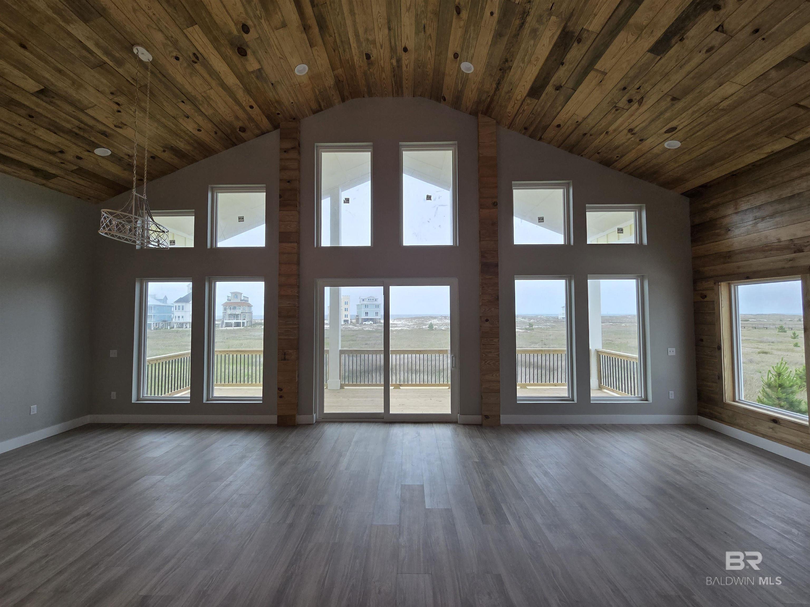https://zimg.paragon.ice.com/ParagonImages/Property/PG/BCAR/396256/3/0/0/befa5124b8e806e06cd68cc43517439f/7/cb7fa451cd795845d834941823b3e566/396256-9ec48e52-82cb-40cf-8442-11c805ef27b1.JPG