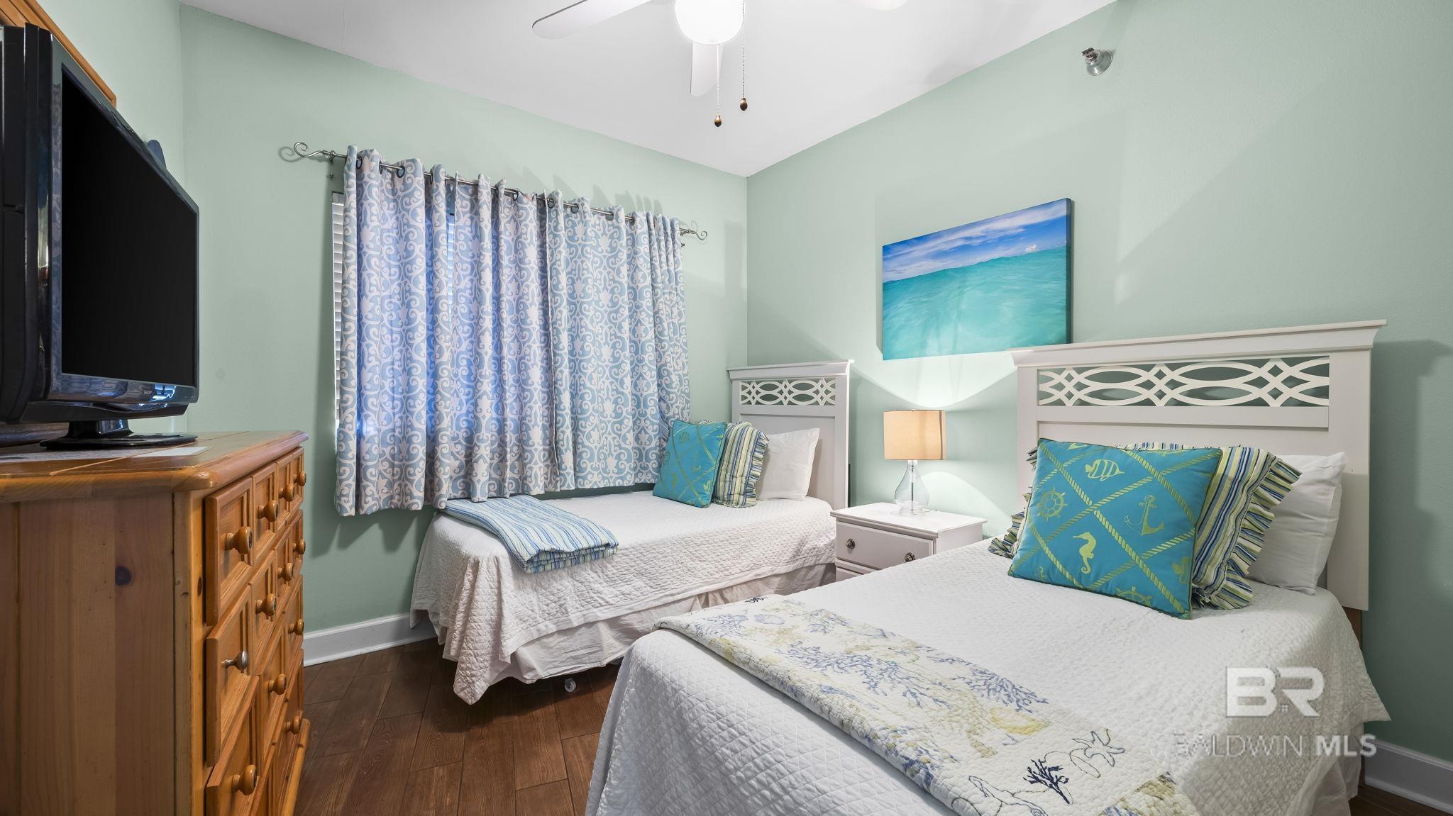 https://zimg.paragon.ice.com/ParagonImages/Property/PG/BCAR/396258/42/0/0/b59385a5b4350c464fb421691f94923e/7/ba84a8440c1e77463a035973fa103bb0/396258-2ce7e42e-b644-47e7-8a16-b29947634b1d.JPG