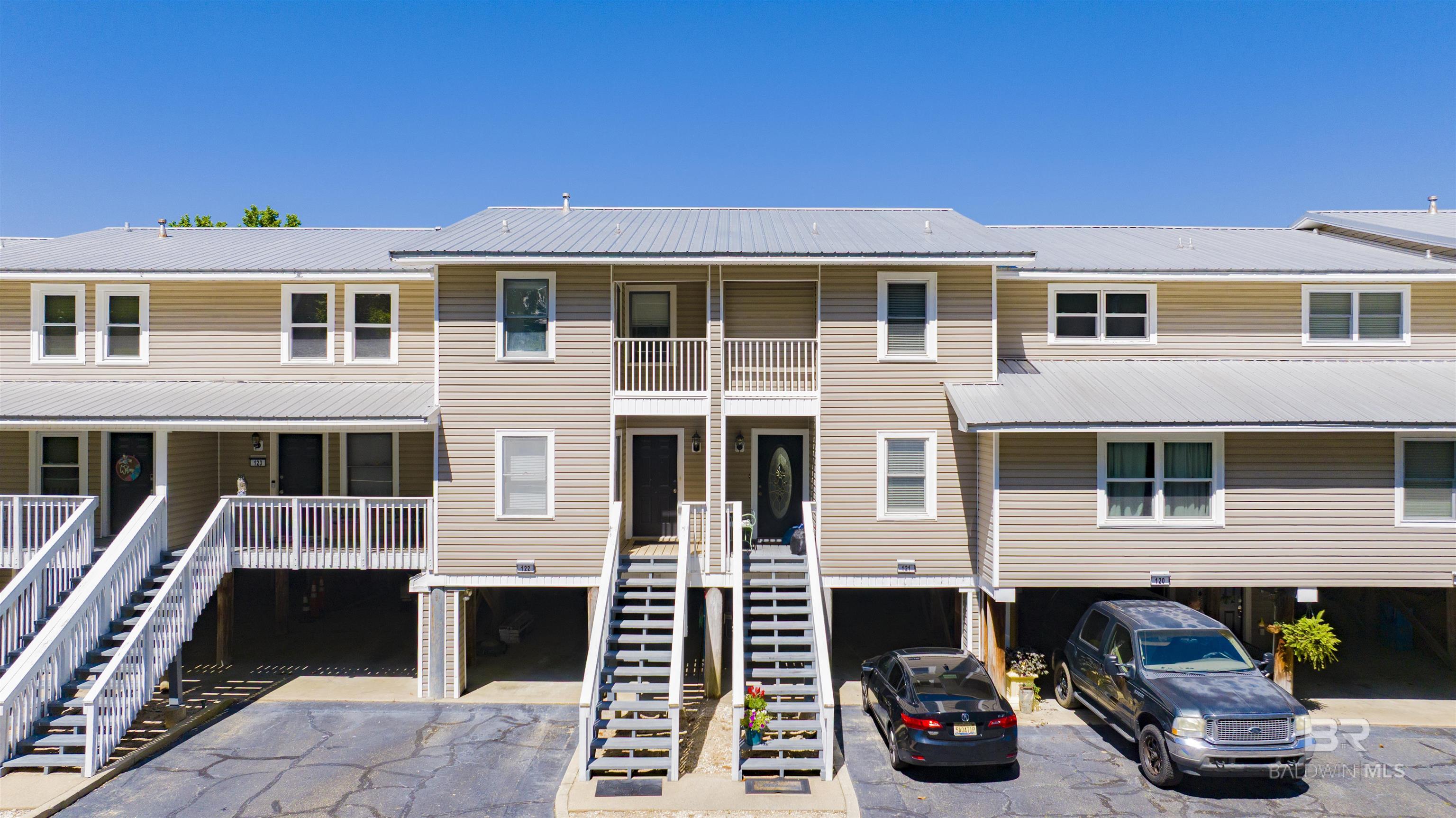 6 Yacht Club Drive #121