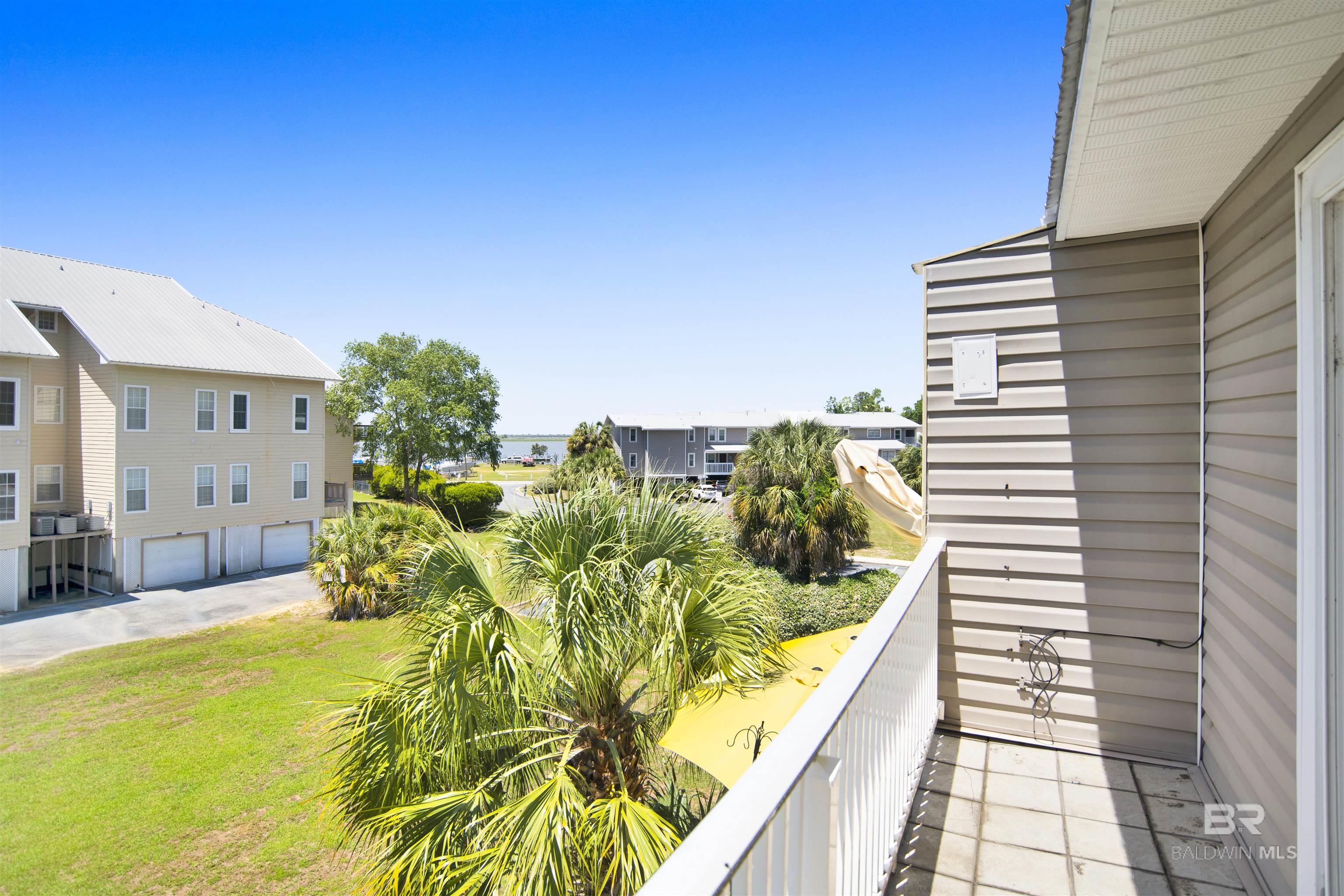 https://zimg.paragon.ice.com/ParagonImages/Property/PG/BCAR/396259/22/0/0/ac44a0034c2ca266a17f60857bce130a/7/d7a44e88a98daa47736a3f42f88b4f35/396259-17b84d01-6d9c-4032-ba78-619f710a3819.JPG
