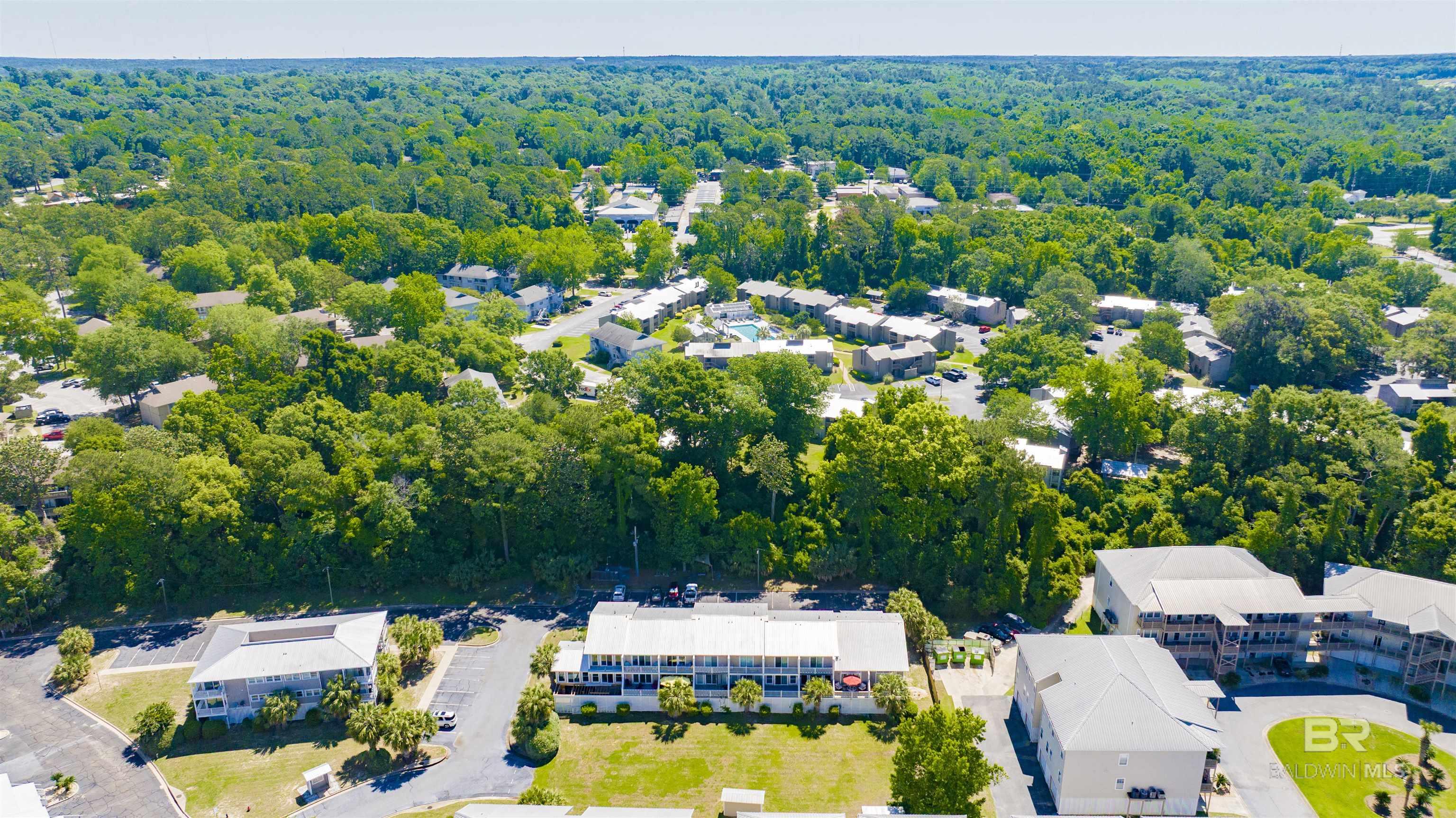 https://zimg.paragon.ice.com/ParagonImages/Property/PG/BCAR/396259/30/0/0/6213a4ba4bc95791d68f779a2fb94095/7/d7a44e88a98daa47736a3f42f88b4f35/396259-d3f81f5c-abc3-45e3-866e-b1bcac02d817.JPG