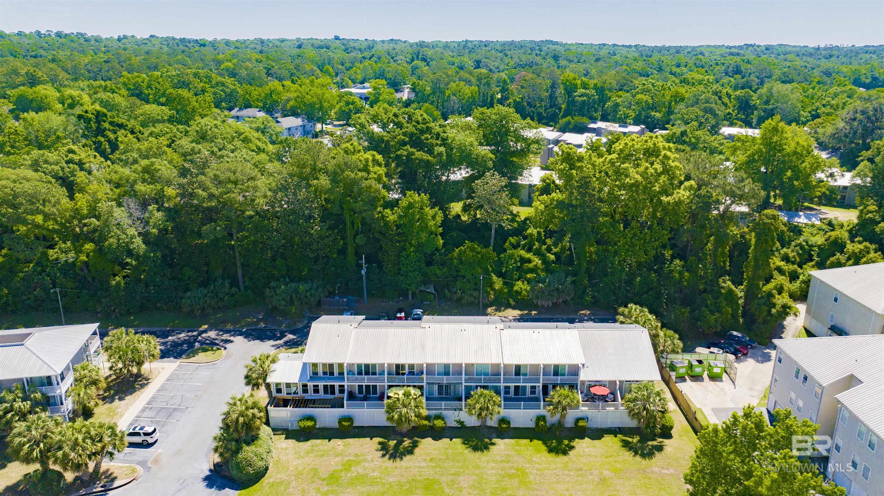 https://zimg.paragon.ice.com/ParagonImages/Property/PG/BCAR/396259/36/0/0/856b72a8349c71e9045ded55a15018ba/7/d7a44e88a98daa47736a3f42f88b4f35/396259-55e64ae0-69cd-45b5-8577-4e4237ef9958.JPG