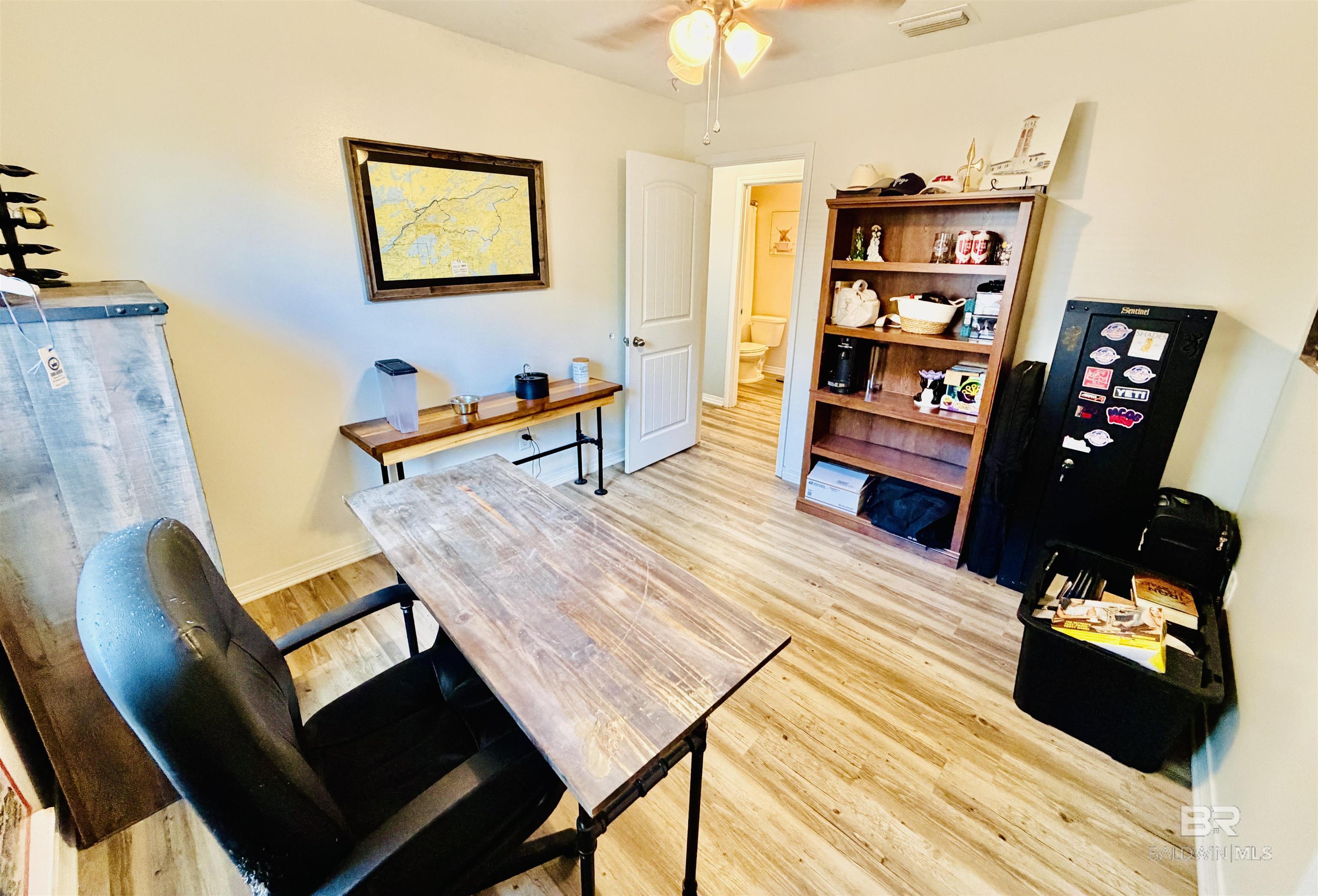 https://zimg.paragon.ice.com/ParagonImages/Property/PG/BCAR/396263/17/0/0/90b8a1e117631931ebc371c88a5f3e9a/7/c8e2fb6776ca5ace046d8609c3e81c00/396263-cbec344d-8e4c-4572-99cf-468fda8c0052.JPG