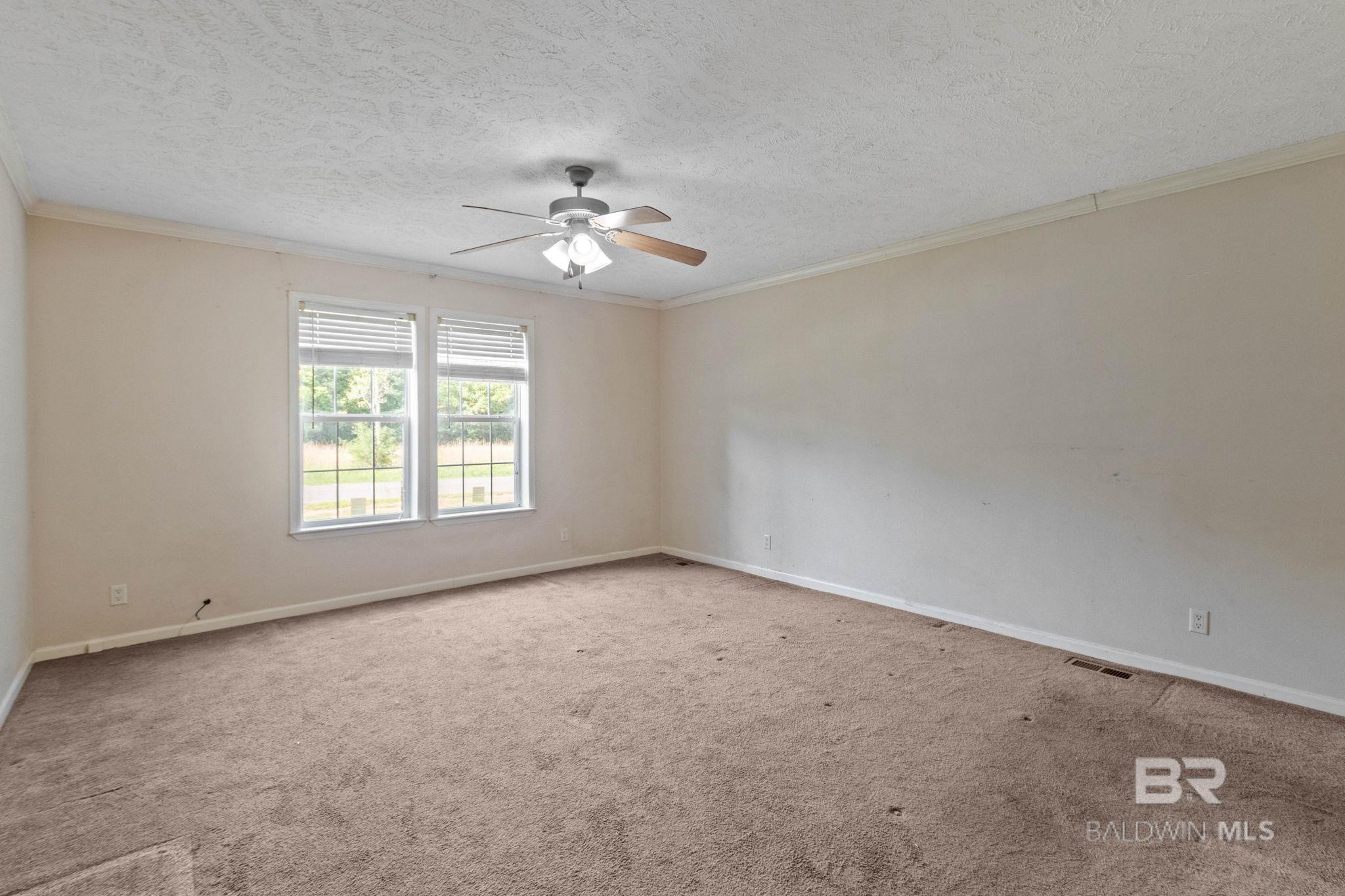 https://zimg.paragon.ice.com/ParagonImages/Property/PG/BCAR/396276/10/0/0/aca94cbebba477720f51a151eb88a0a2/7/ac9448c01632152bef70e60be12dd01d/396276-dff06871-dc47-4563-a94e-0bc0a68d75b9.JPG