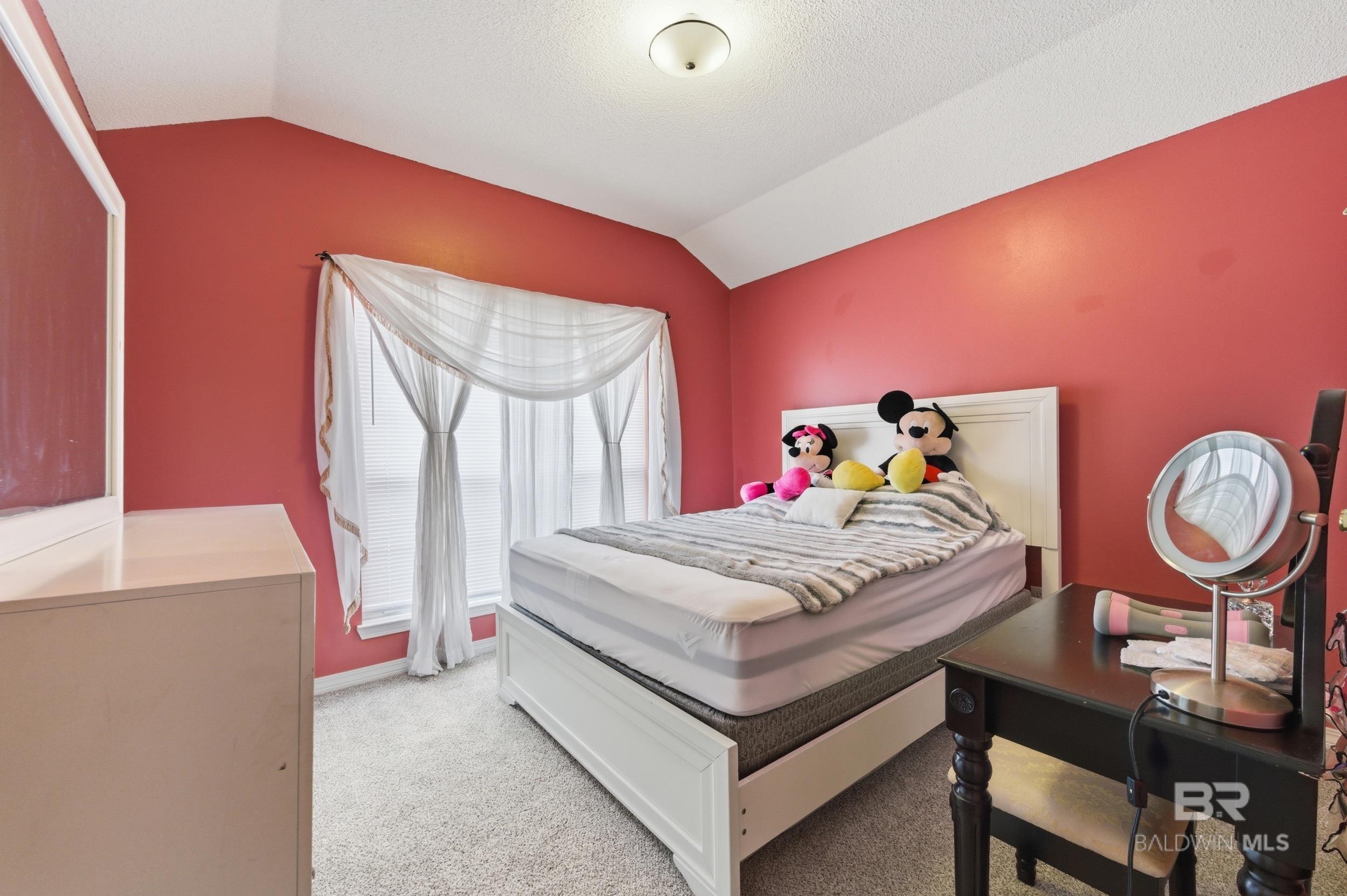 https://zimg.paragon.ice.com/ParagonImages/Property/PG/BCAR/396290/10/0/0/fd6886b3817e8c82049313e9e3e84cda/7/37d8bed17de12bf512a06bbb32e87048/396290-f1a01fdd-ff4f-46da-98fa-e1de0a0f84f4.JPG