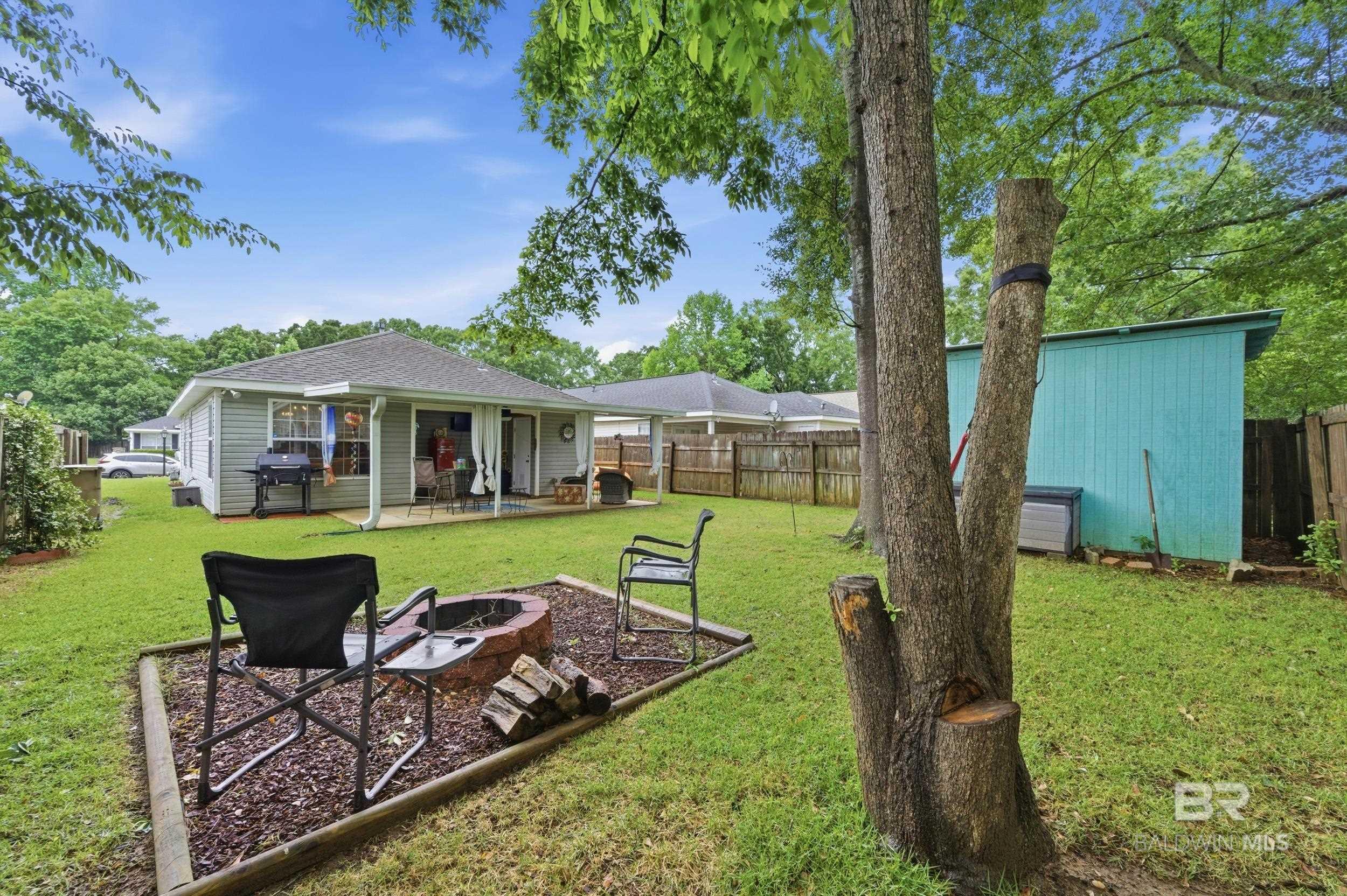 https://zimg.paragon.ice.com/ParagonImages/Property/PG/BCAR/396290/19/0/0/97a35fc339b7a5efcd84e97cc05cf703/7/37d8bed17de12bf512a06bbb32e87048/396290-f879704f-4c41-4305-b980-bf22ba9cc525.JPG