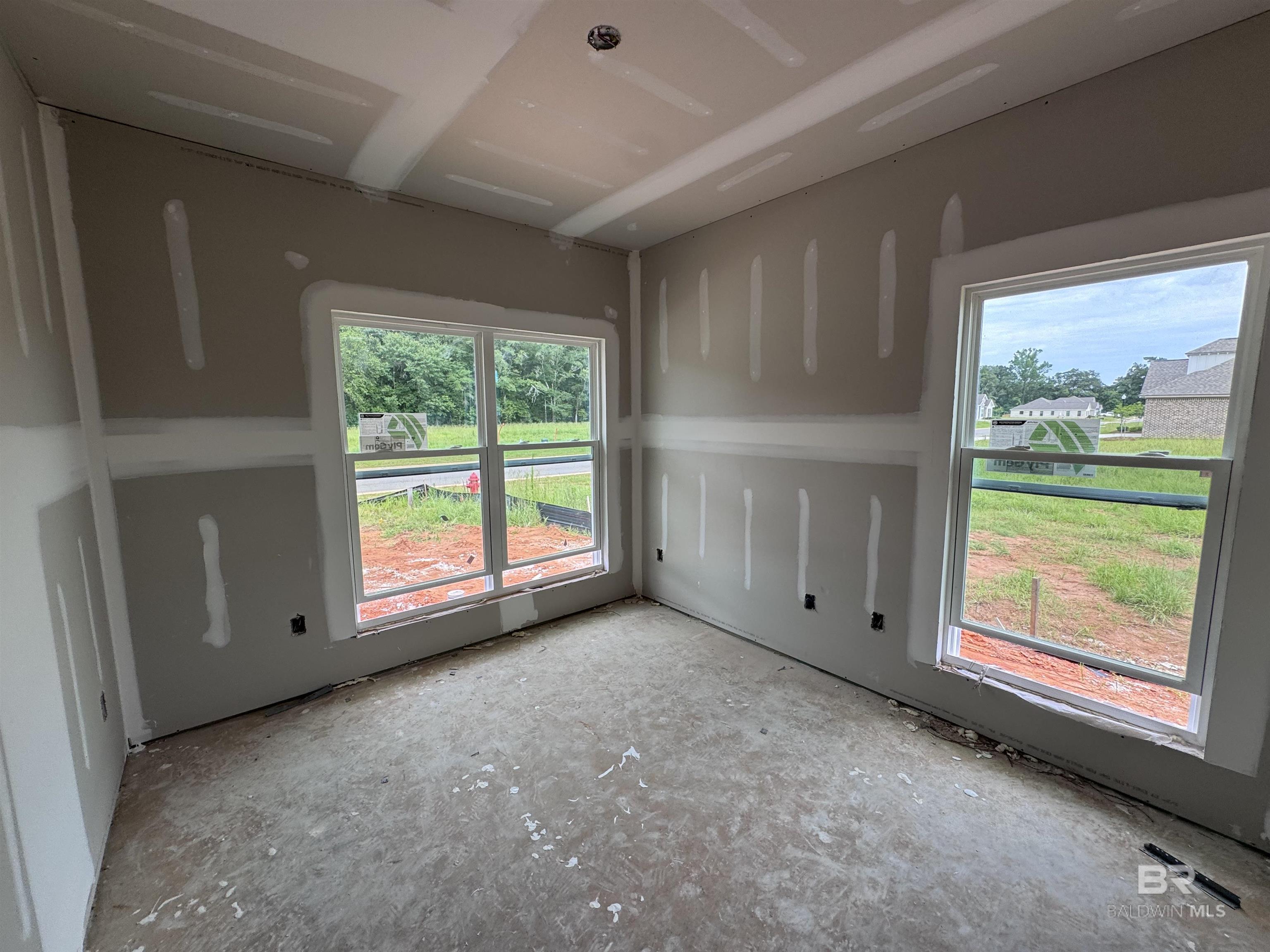 https://zimg.paragon.ice.com/ParagonImages/Property/PG/BCAR/396315/11/0/0/474a5e77104891efaa6aac9204409b2b/7/156bc5e8650c6a9d0160ca1bc774d8bf/396315-a67d5b35-3cbc-4a01-87d3-da197038f5b0.JPG