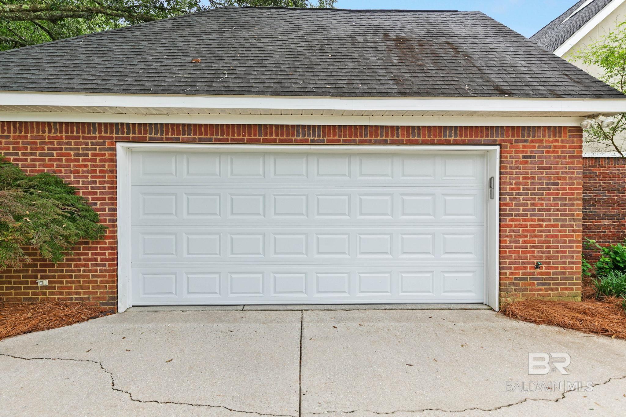 https://zimg.paragon.ice.com/ParagonImages/Property/PG/BCAR/396316/39/0/0/27ecf3199b8d94a44aff27b4a0f5b57a/7/53faa763ba136af375bcf3e5b1e32b97/396316-e872dc71-53d9-4529-8099-e487ee3d409e.JPG