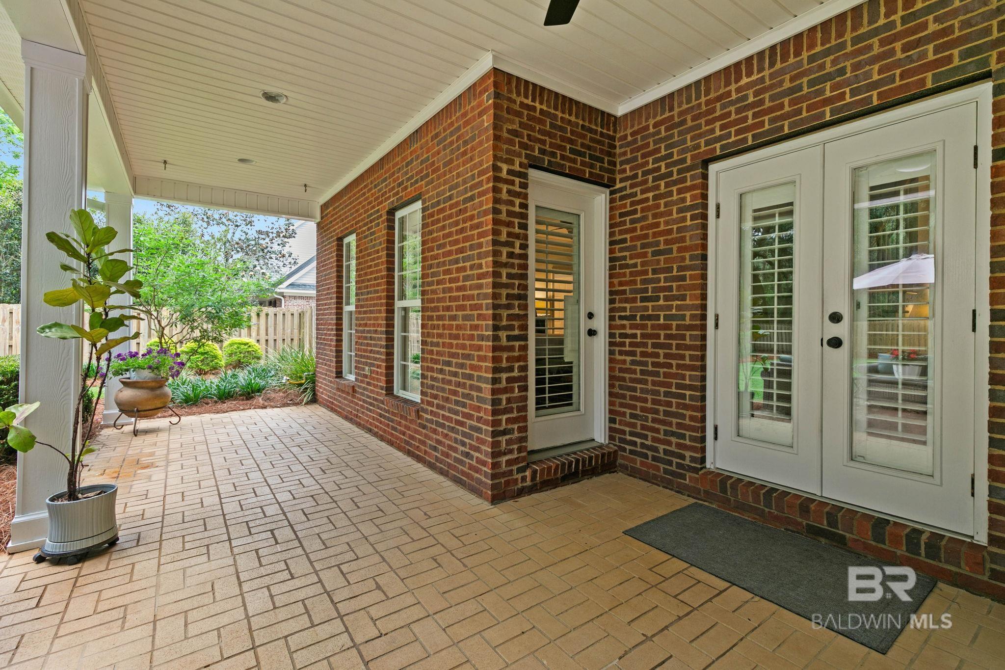 https://zimg.paragon.ice.com/ParagonImages/Property/PG/BCAR/396316/44/0/0/3e4f015040ac89a763e2c652dbcba95b/7/53faa763ba136af375bcf3e5b1e32b97/396316-39419878-5a29-4d91-bd1b-cd193ee9d6fd.JPG