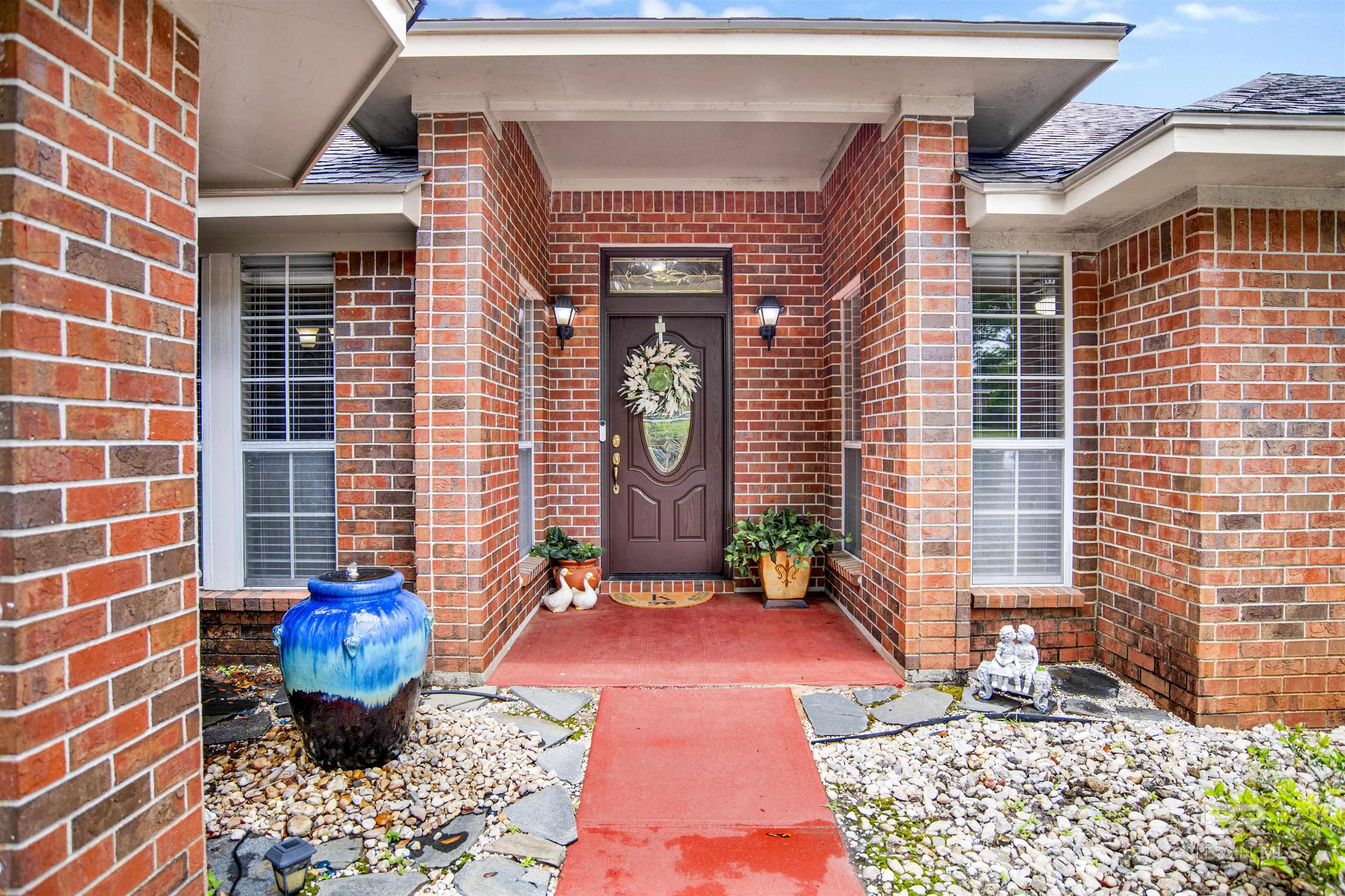 https://zimg.paragon.ice.com/ParagonImages/Property/PG/BCAR/396321/3/0/0/48df1de002f30bd975c6cbd48f7f7b4c/7/be0499e47791b4cec311fb7bbabf9795/396321-ed769c95-1fa4-4ca8-8f25-e7709d0668b6.JPG