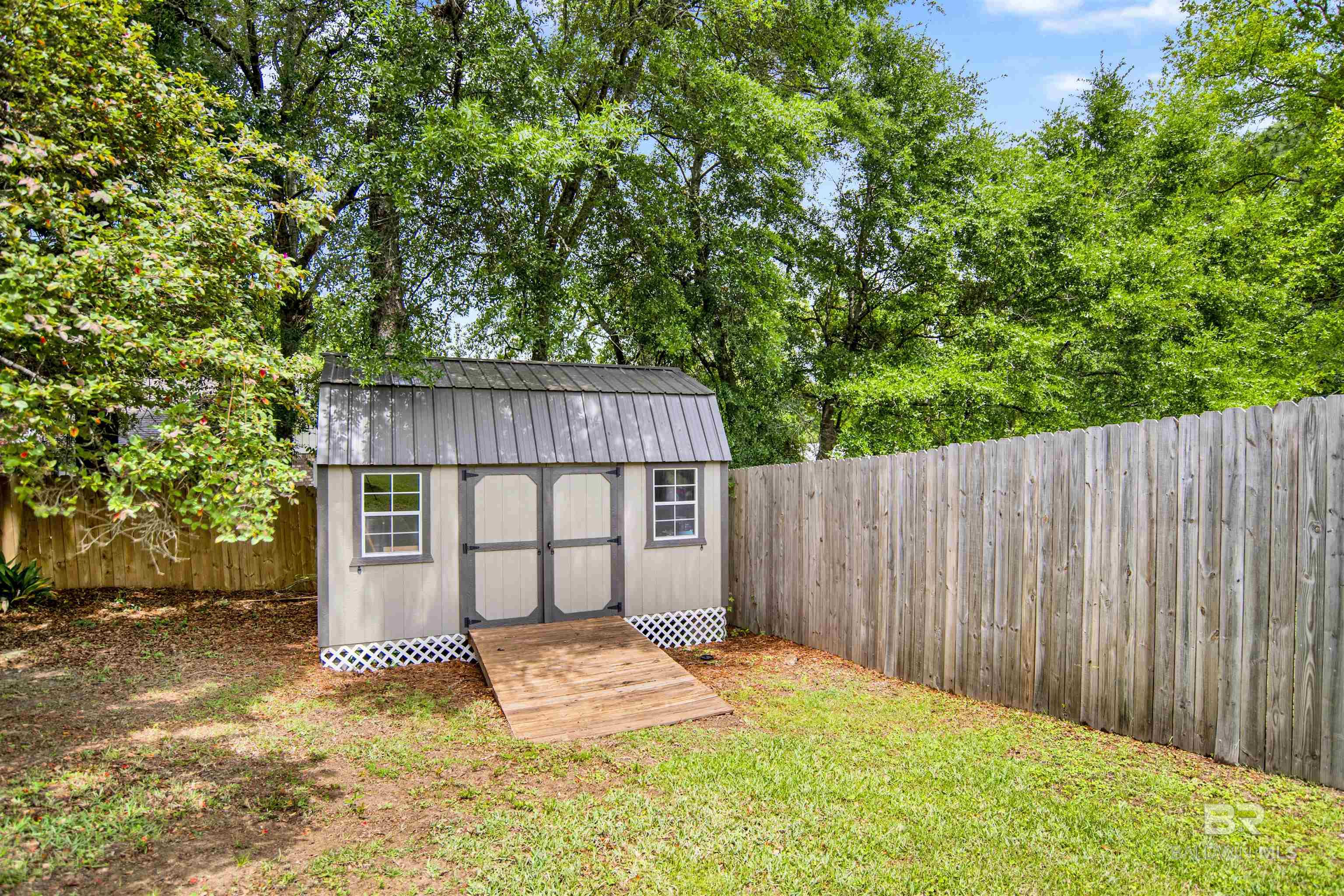 https://zimg.paragon.ice.com/ParagonImages/Property/PG/BCAR/396321/34/0/0/3599901d1df87957daad9ac59629f130/7/be0499e47791b4cec311fb7bbabf9795/396321-5aaaabb1-8bc1-4f15-801c-57ab00646032.JPG