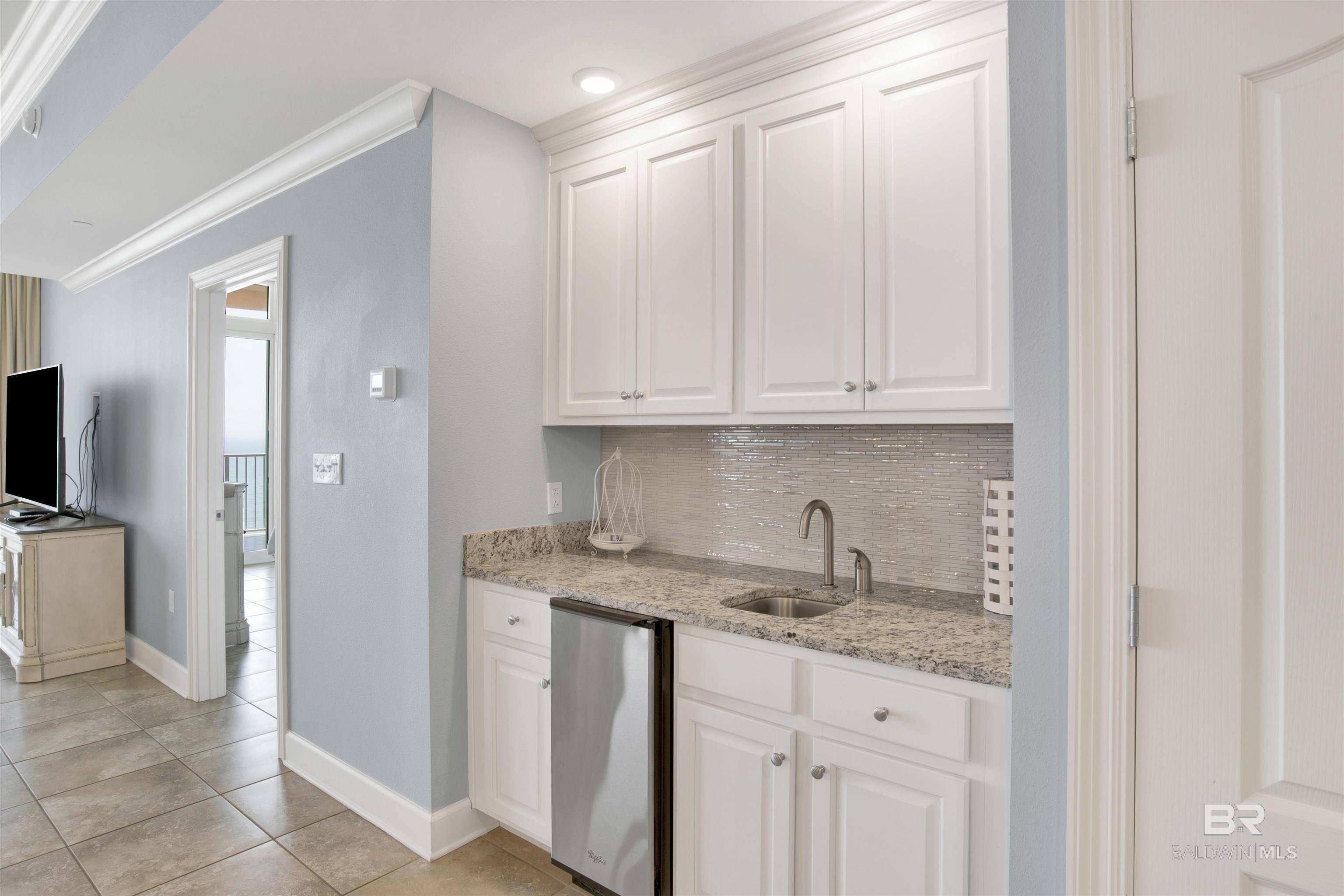 25494 Perdido Beach Boulevard UNIT 1704, Orange Beach, AL, 36561
