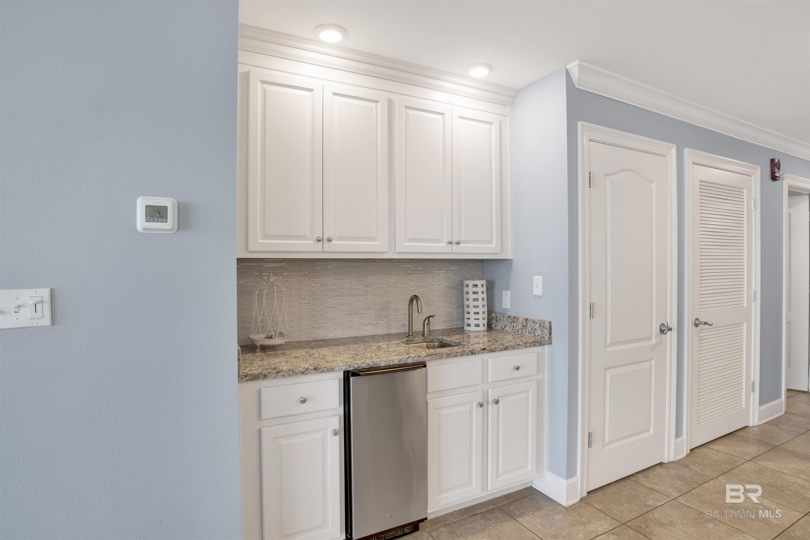 25494 Perdido Beach Boulevard UNIT 1704, Orange Beach, AL, 36561