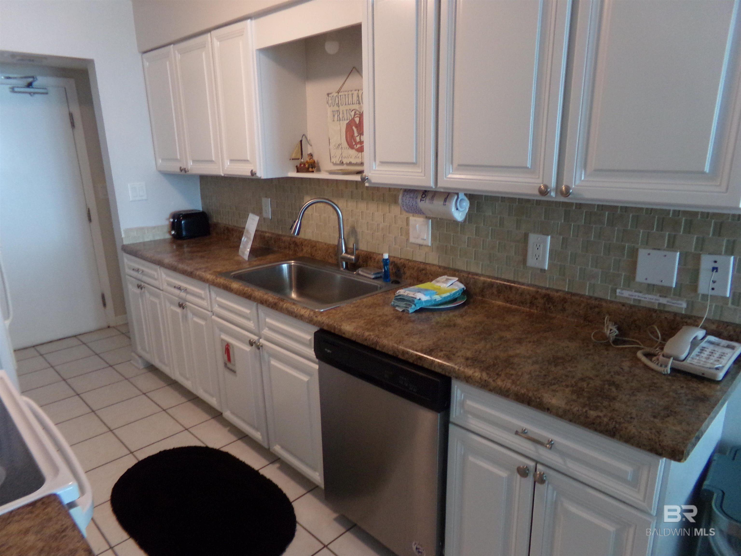 421 E Beach Boulevard UNIT 550, Gulf Shores, AL, 36542