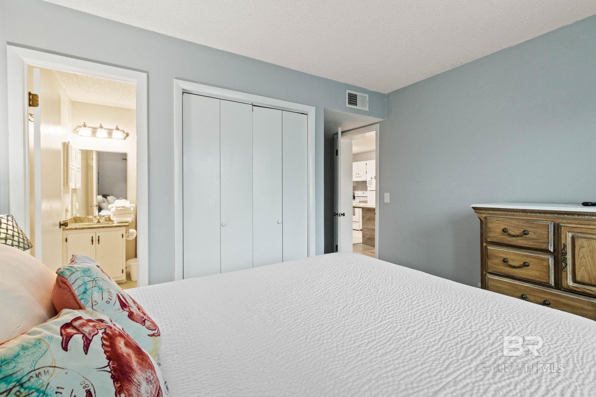 400 W Plantation Road UNIT 1211, Gulf Shores, AL, 36542
