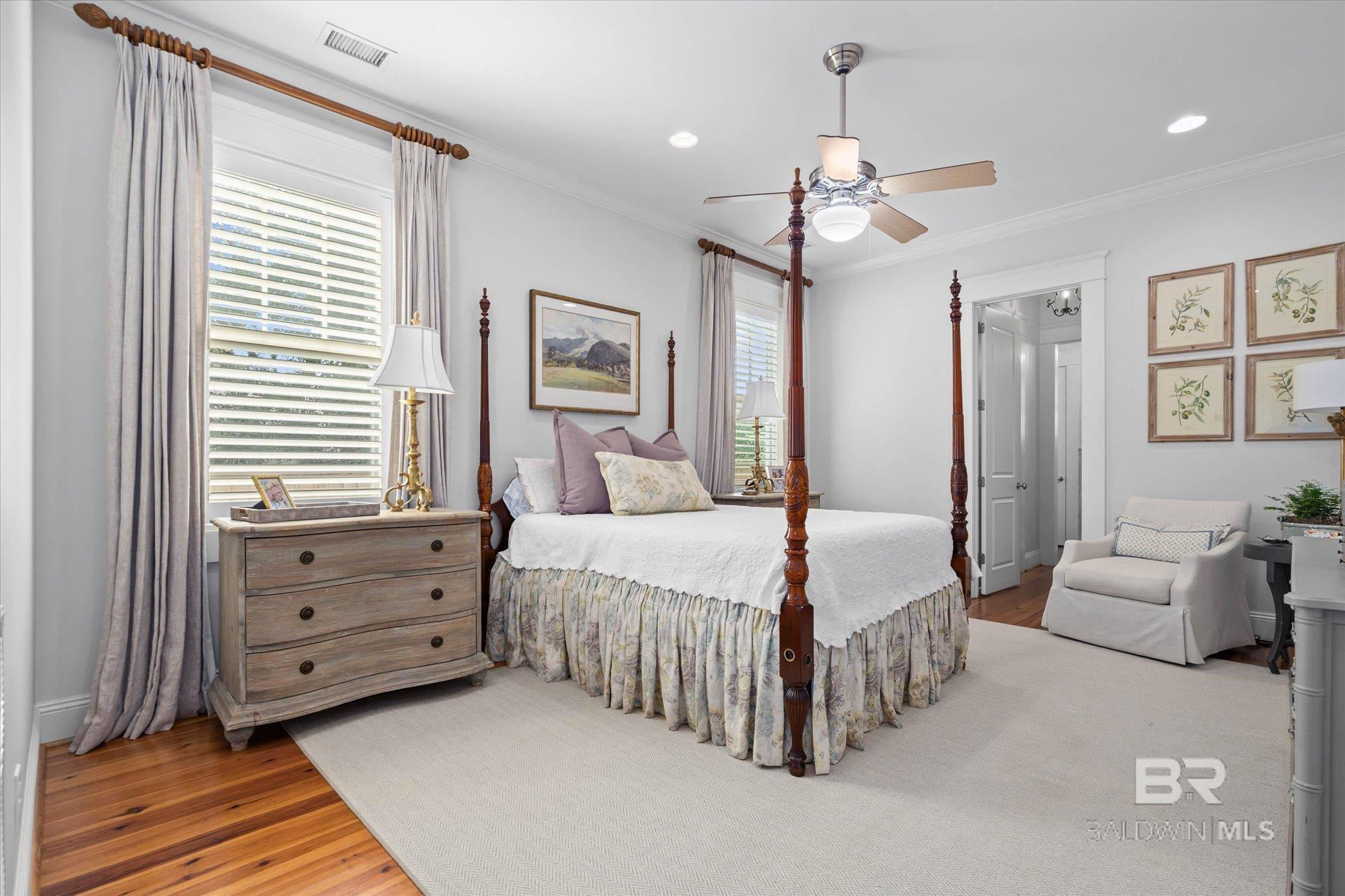 https://zimg.paragon.ice.com/ParagonImages/Property/PG/BCAR/396447/11/0/0/64a0c88ce43968a9ded2a384dbf5eb24/7/1e437d0074c33b10074748715cf584c3/396447-f1cb27d7-0ab1-4685-9f82-0f976960b3eb.JPG