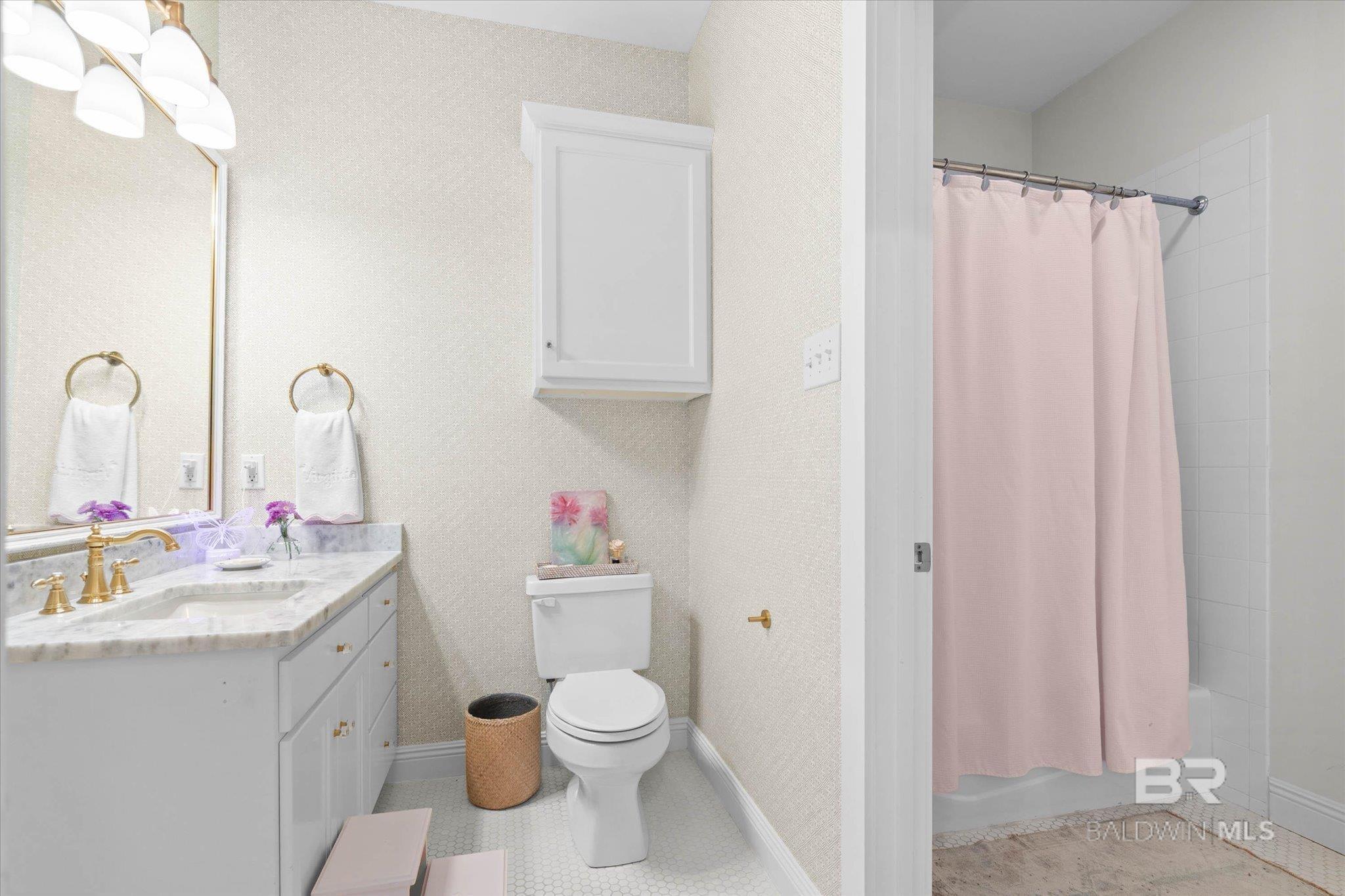 https://zimg.paragon.ice.com/ParagonImages/Property/PG/BCAR/396447/19/0/0/120fdee41b840a8cad24ea8367f81fac/7/1e437d0074c33b10074748715cf584c3/396447-d6530a6a-fd89-4f69-8d91-972bd3a248b7.JPG