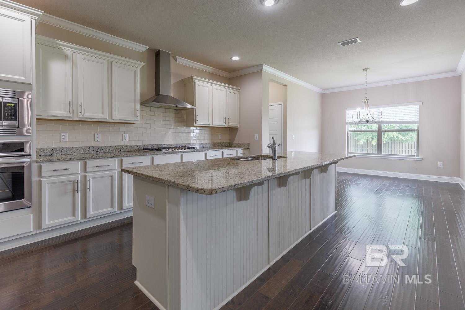 https://zimg.paragon.ice.com/ParagonImages/Property/PG/BCAR/396450/10/0/0/3ea65c2df76924980ae6c57296afe4b3/7/16ec65db0a399d86181abf53c3201bfd/396450-c91e77f0-8e2b-4df7-86bb-5a542cfb775a.JPG