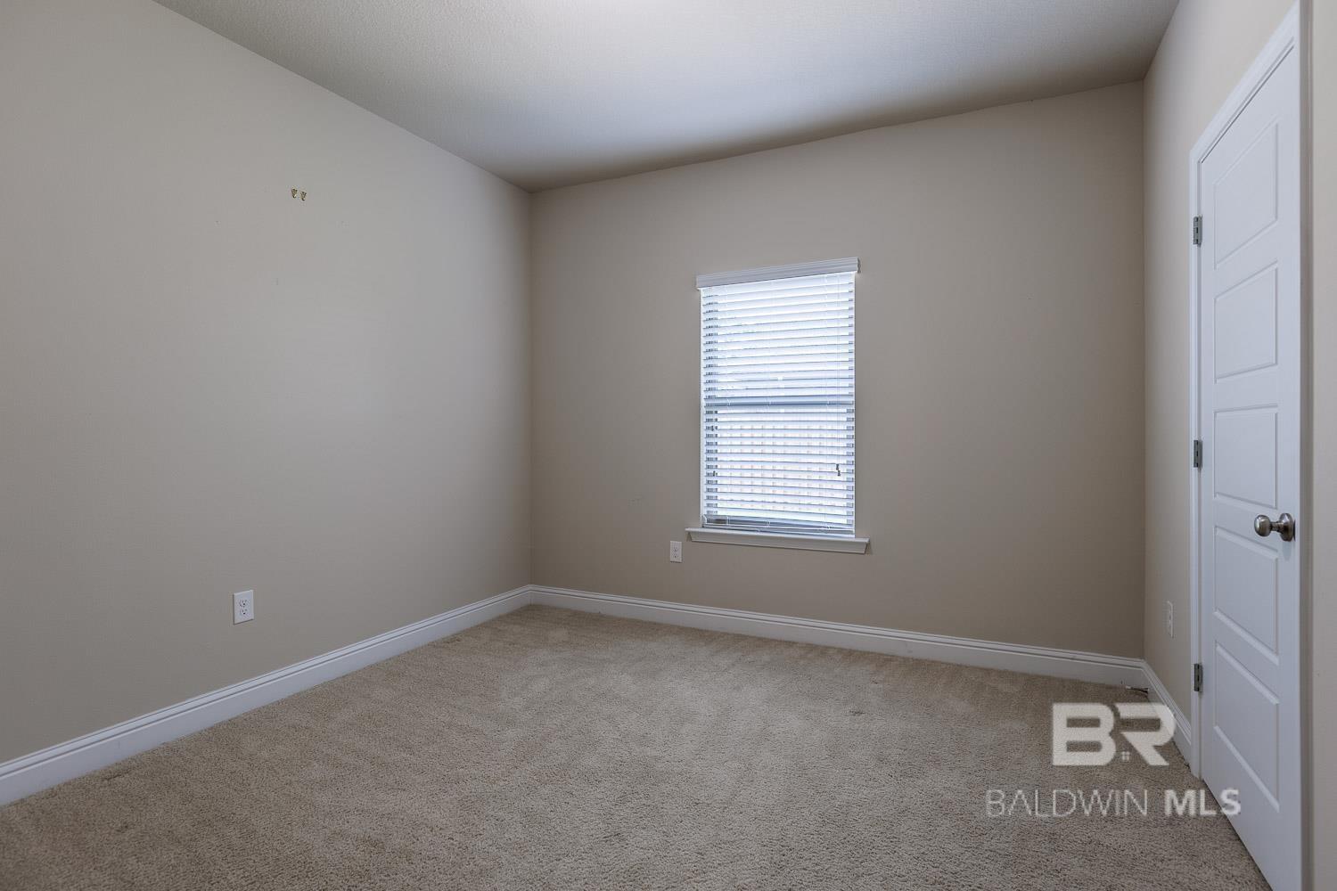 https://zimg.paragon.ice.com/ParagonImages/Property/PG/BCAR/396450/18/0/0/ae911b118dcbf2c6be9970aec40e01f6/7/16ec65db0a399d86181abf53c3201bfd/396450-ac8c53cc-da49-4b8c-a829-8dbe8b6d6a40.JPG