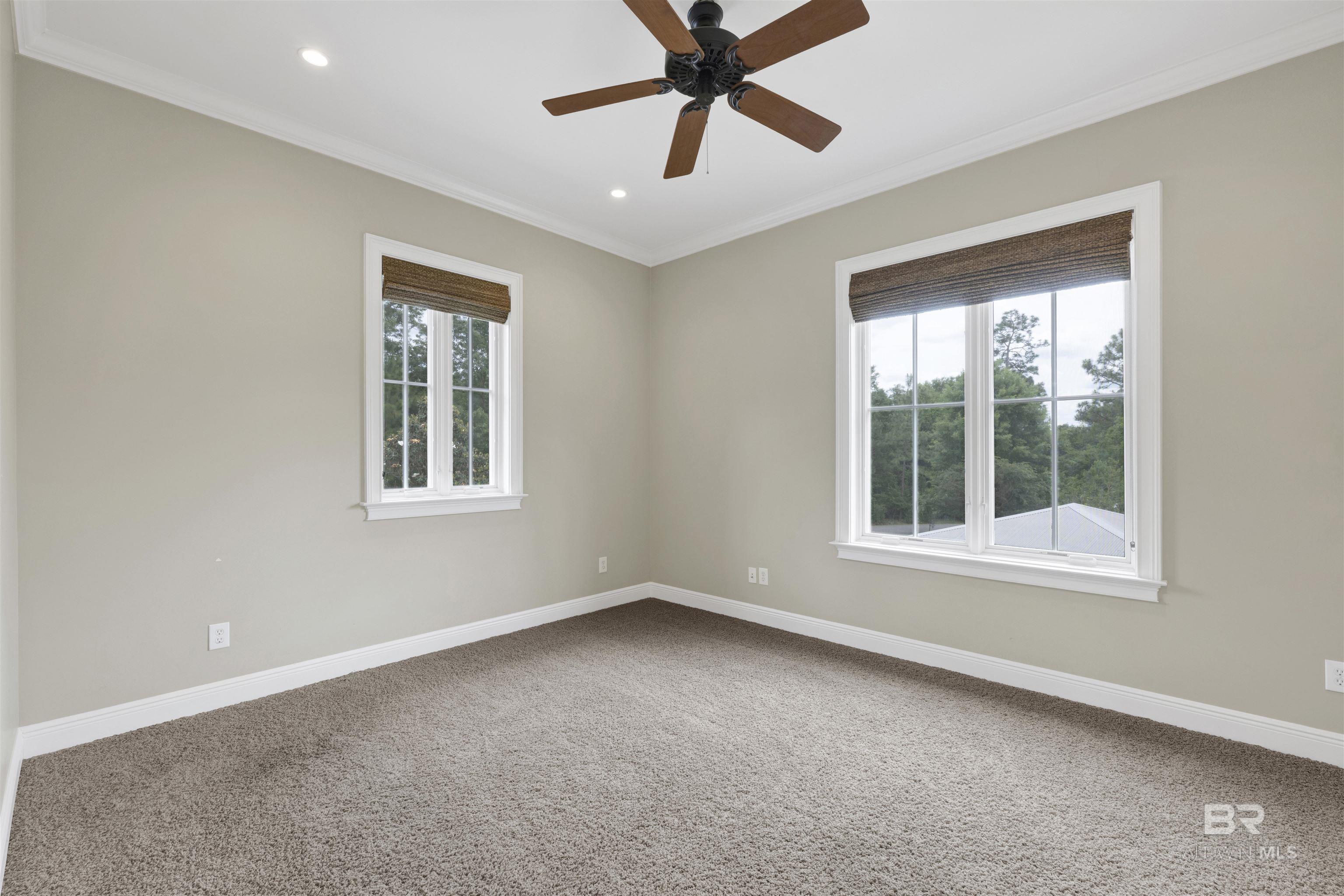 https://zimg.paragon.ice.com/ParagonImages/Property/PG/BCAR/396453/21/0/0/64798ea40409d9de63b5068666fd7370/7/0026a8b57bcfa8c3cddcd853762ef9de/396453-b9b48463-35e4-4bdc-bc47-a3f7cef73f48.JPG