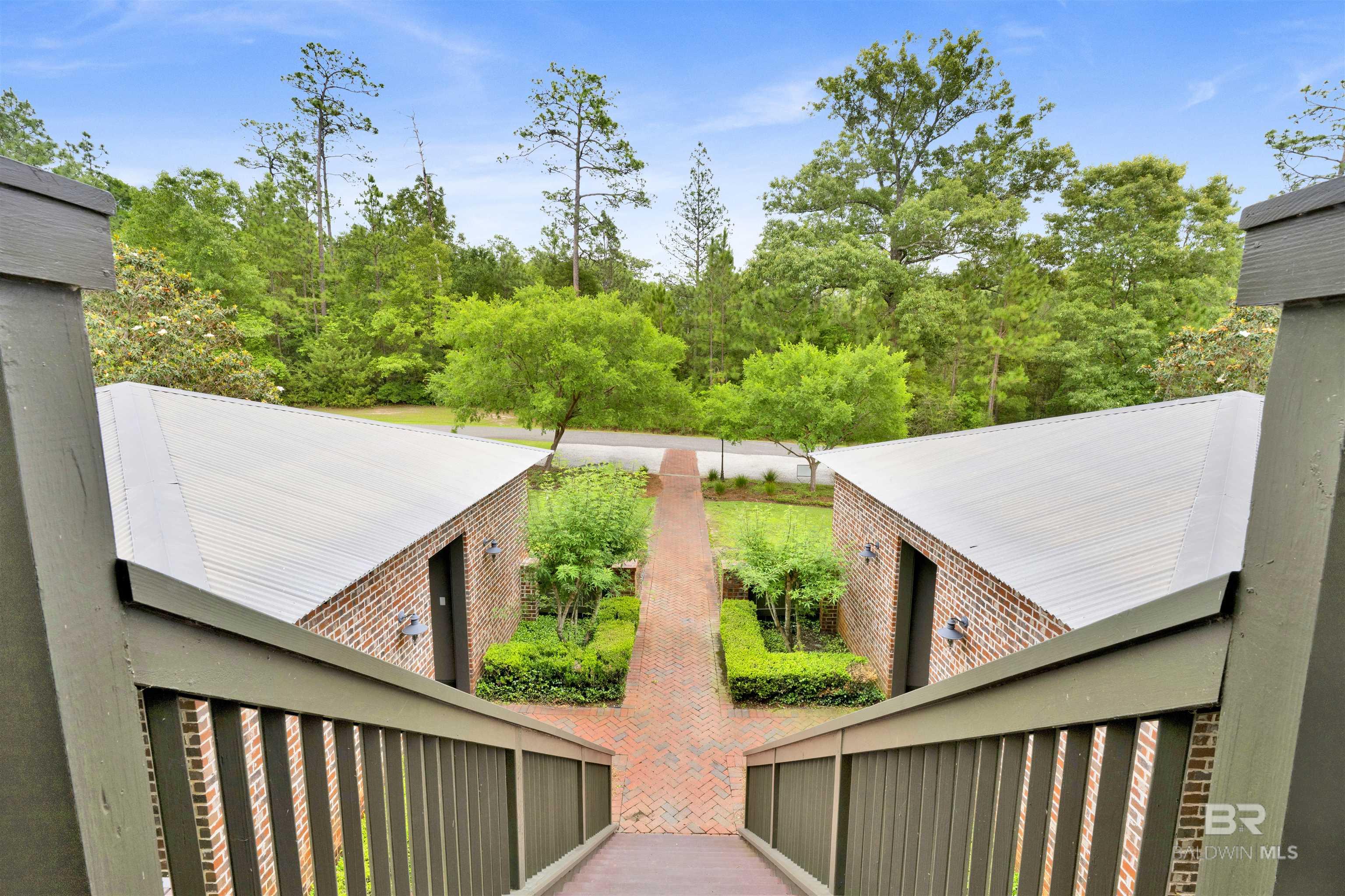 https://zimg.paragon.ice.com/ParagonImages/Property/PG/BCAR/396453/33/0/0/7591f08574d8e60d0859a0d146463594/7/0026a8b57bcfa8c3cddcd853762ef9de/396453-11c8623f-b342-4743-bf51-08af845f0f3a.JPG