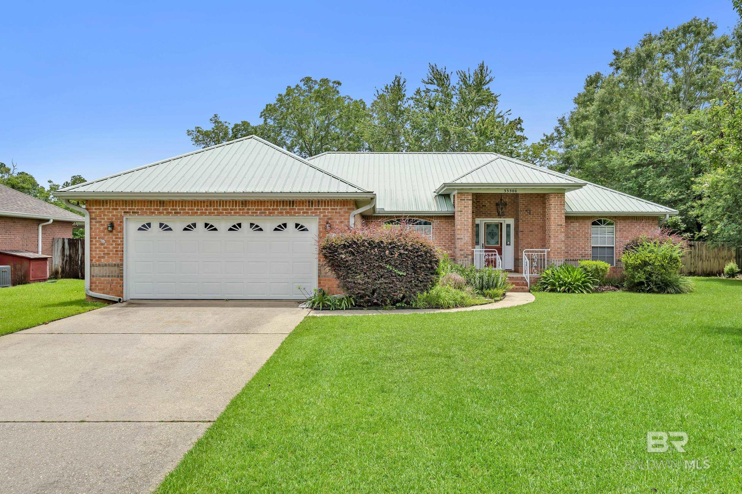 33300 Woodlands Drive
