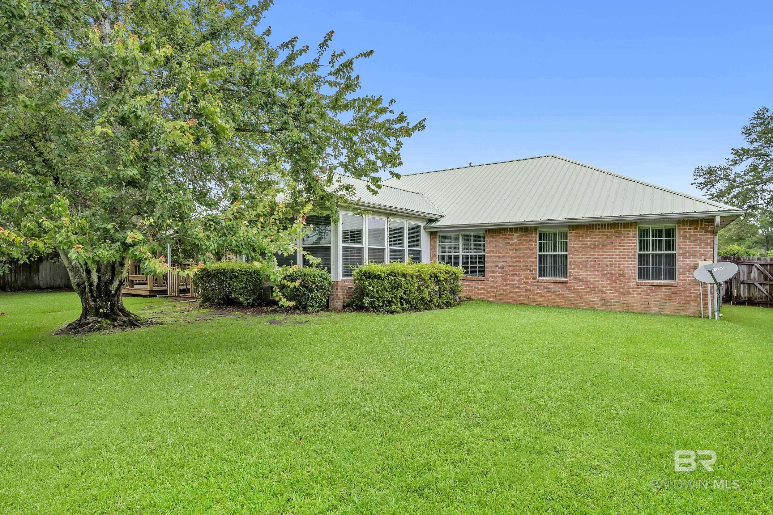 https://zimg.paragon.ice.com/ParagonImages/Property/PG/BCAR/396471/39/0/0/a2a2b169ca69424cbd35ea42dc88b44d/7/c88fcfbae5bec60ab885986cd61a232c/396471-2ddf86ff-e8aa-49f7-b45c-920f66cae225.JPG