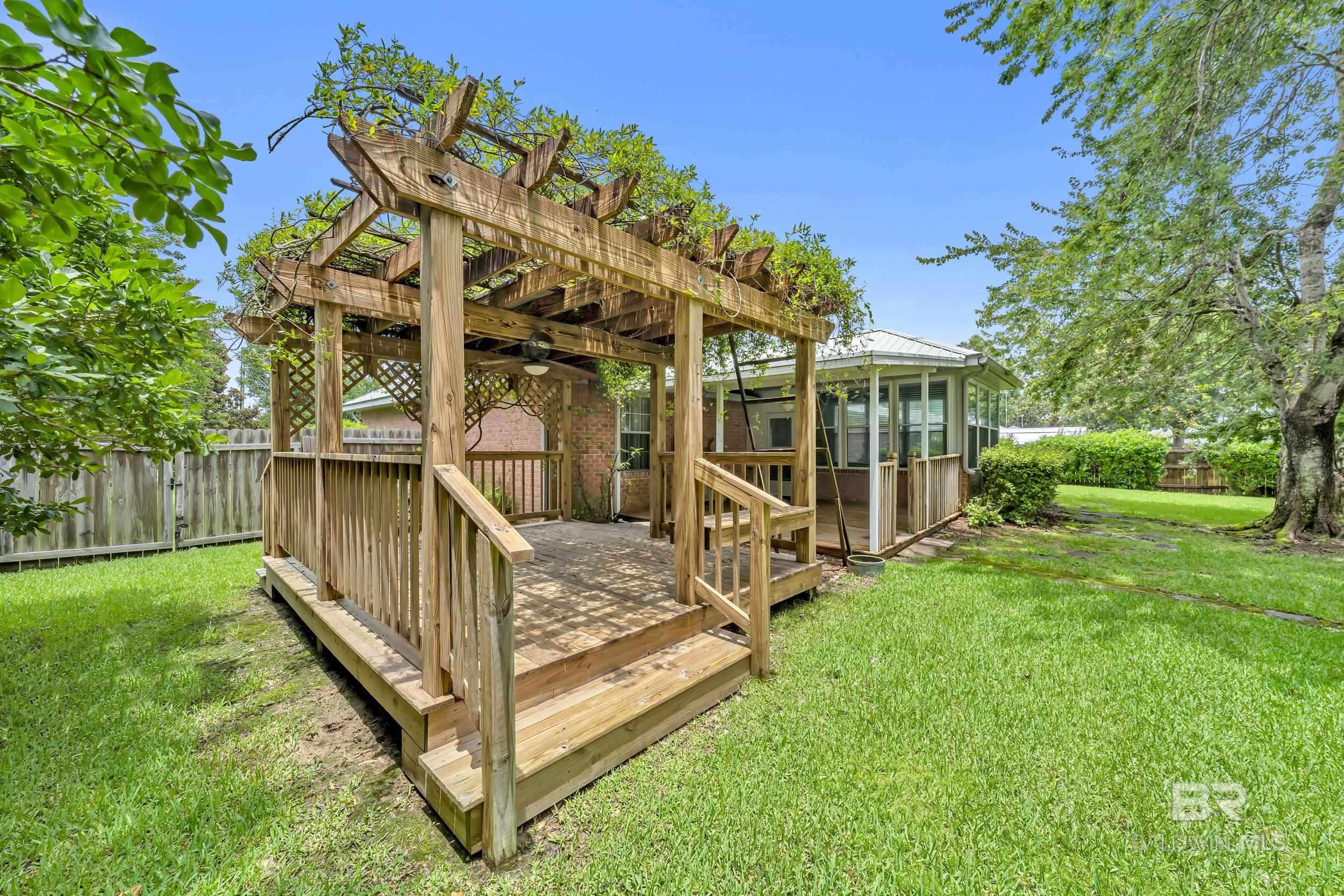 https://zimg.paragon.ice.com/ParagonImages/Property/PG/BCAR/396471/8/0/0/a9db78bc4db240f7587328f4ffeefb10/7/c88fcfbae5bec60ab885986cd61a232c/396471-9d85820f-4fc9-43fc-b628-20b8206ee474.JPG