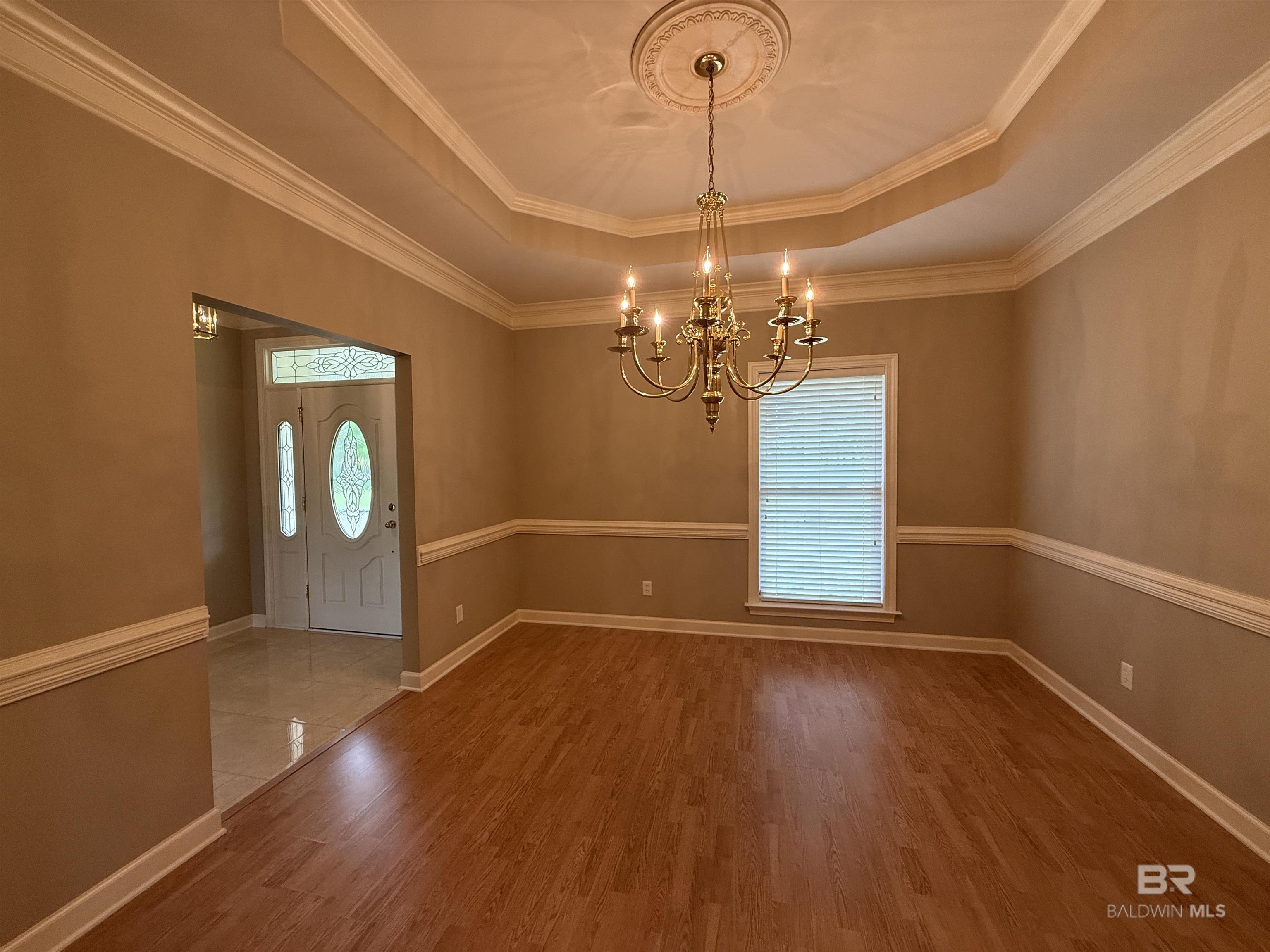 https://zimg.paragon.ice.com/ParagonImages/Property/PG/BCAR/396476/8/0/0/b3c47e8034d55540d5cdb449262d600f/7/a2b03b3e3b13189af901f9a6847beb67/396476-231dd945-0676-4096-ada8-33eb1f5dd564.JPG