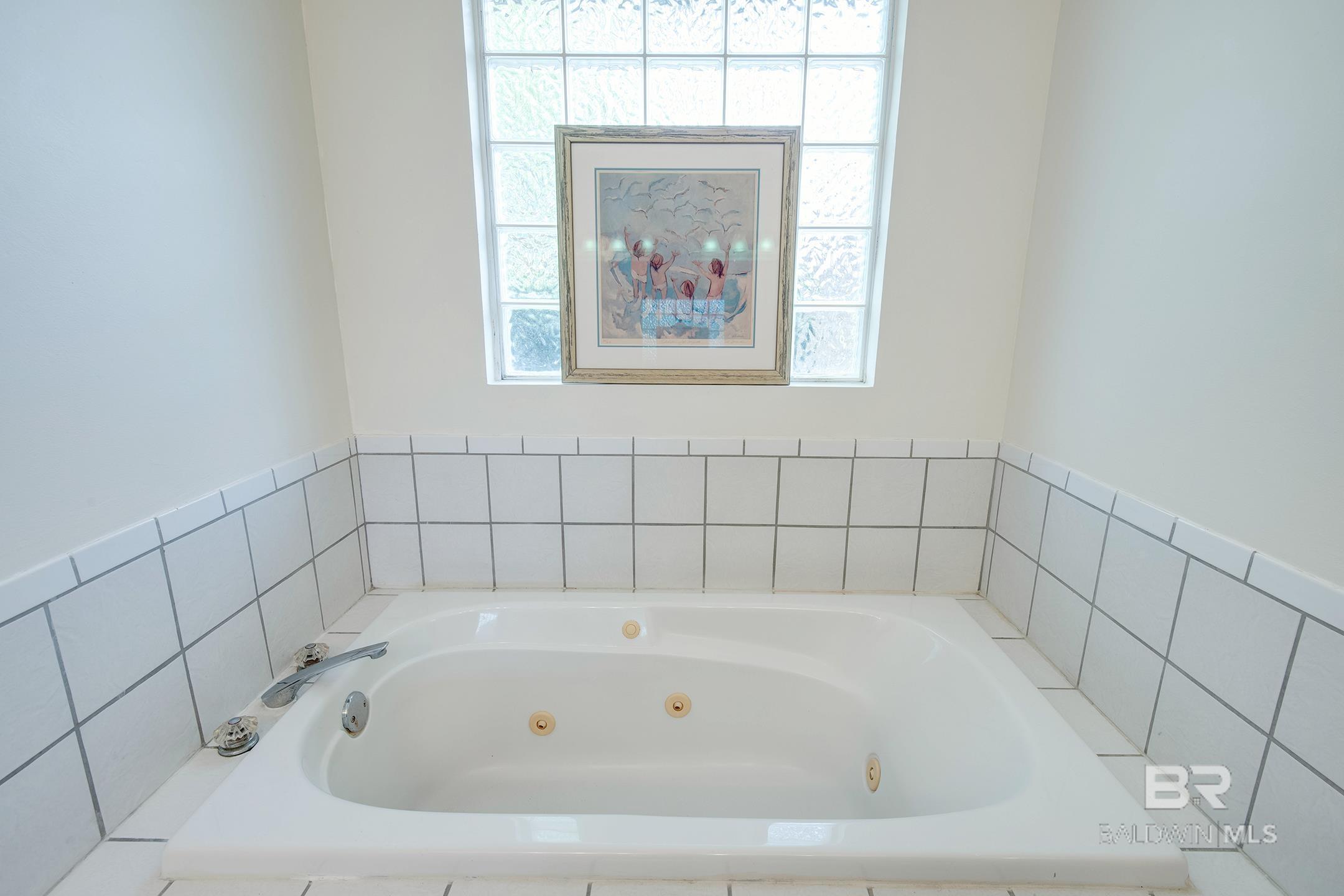 396479 | Photo 11