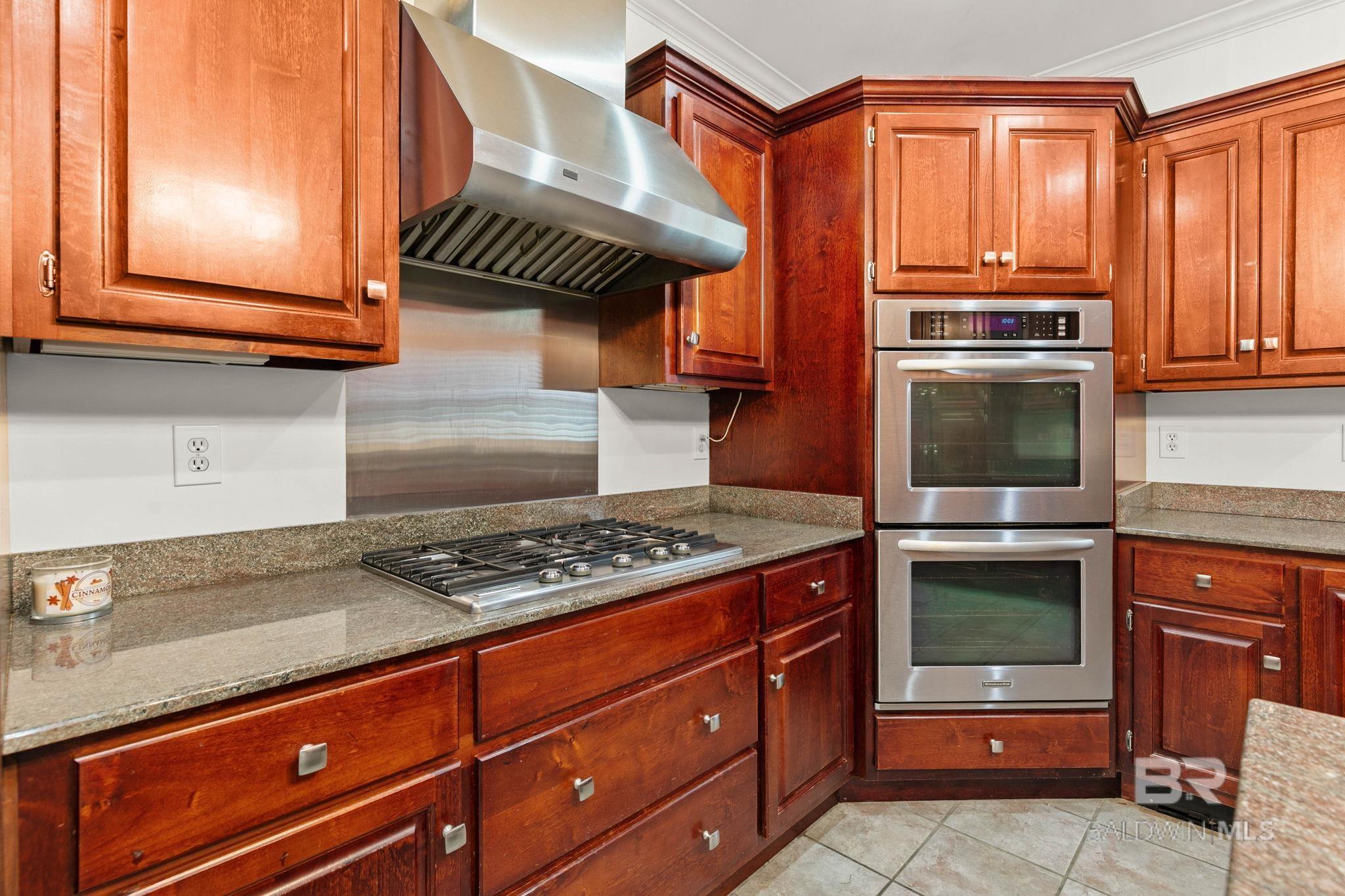 https://zimg.paragon.ice.com/ParagonImages/Property/PG/BCAR/396485/12/0/0/9a47601f0e1abc2af67bd01ab5bfbfeb/7/72f47f0bbee763bf2b2502b44d3698bb/396485-f0ec5aad-840c-4350-b5ca-06463c3c385b.JPG