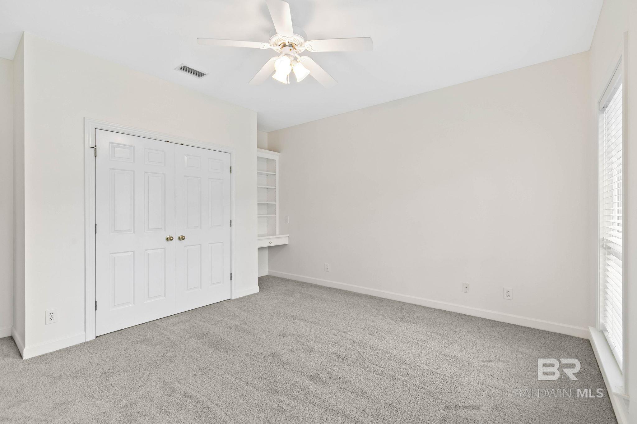 https://zimg.paragon.ice.com/ParagonImages/Property/PG/BCAR/396485/23/0/0/8dbc1fdf0cab105835580dbb7ead5cbd/7/72f47f0bbee763bf2b2502b44d3698bb/396485-6c42fe10-156d-4db9-8163-b51ca1883a2a.JPG