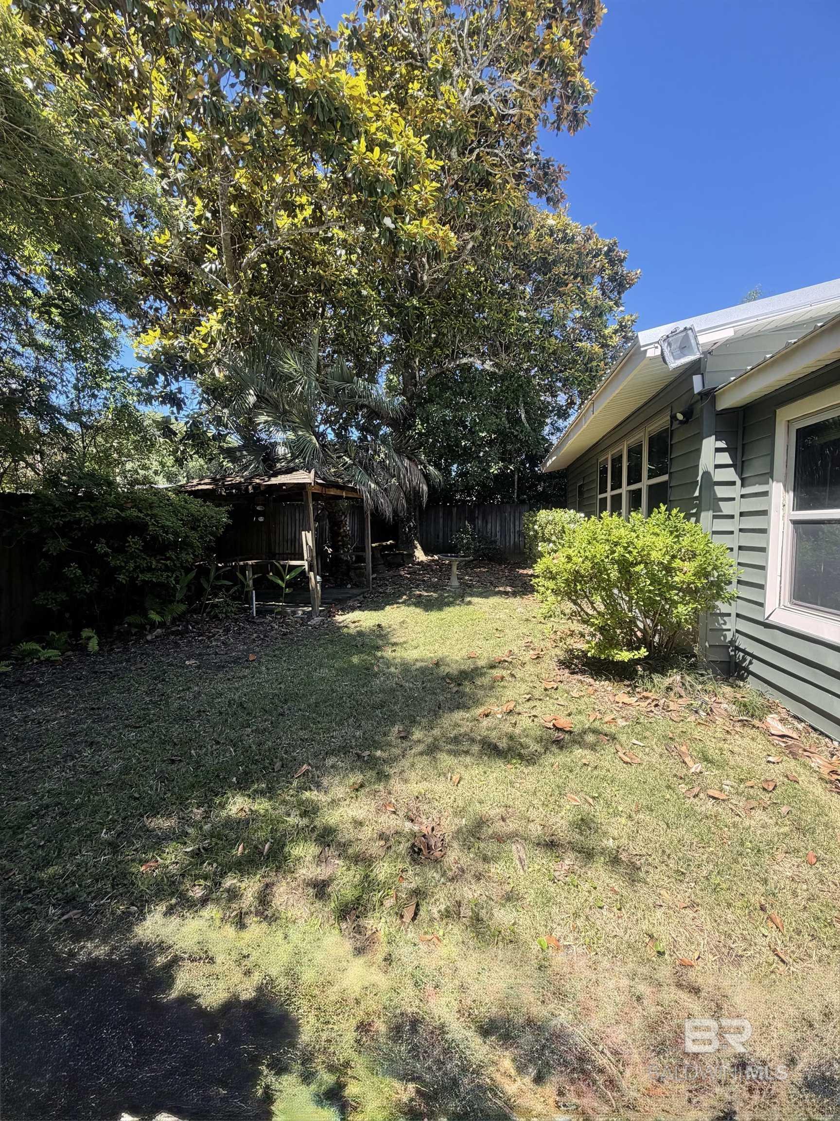 https://zimg.paragon.ice.com/ParagonImages/Property/PG/BCAR/396493/27/0/0/babc0ae52c7ac442bc5afe0ac51f8ae3/7/5d32262227564bad96cf0b3be23b2046/396493-8bad345f-d35b-443e-94fd-e15be272c3e4.JPG