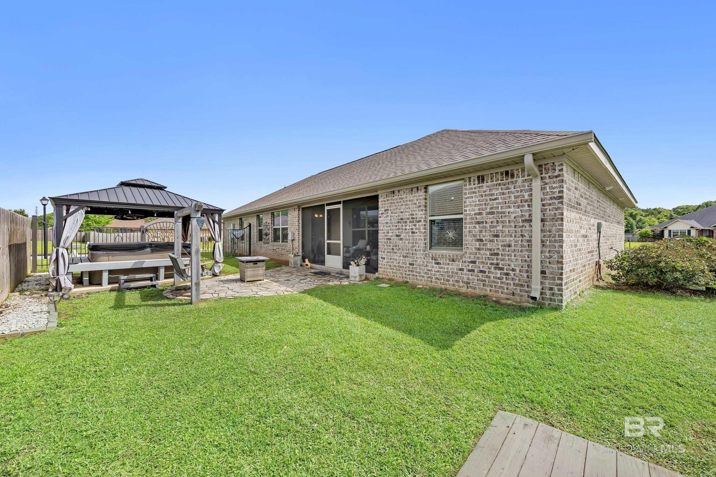 396503 | Photo 28