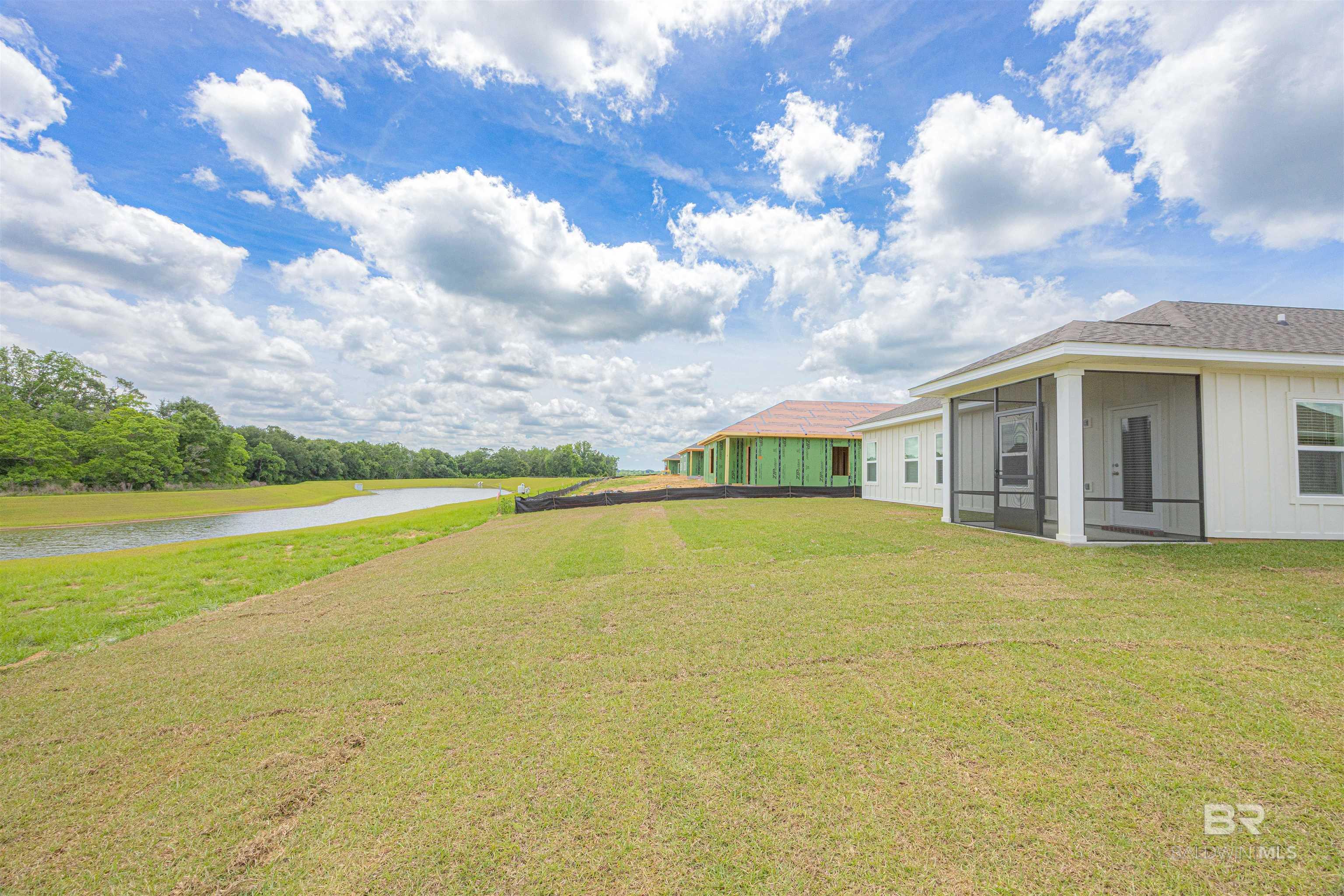 https://zimg.paragon.ice.com/ParagonImages/Property/PG/BCAR/396531/27/0/0/e2785262c5bd681882eeba6465660c39/7/a3d7dce408c24d68f5025e910f58c219/396531-c07b21ca-03f9-4279-99d3-281ed097731a.JPG