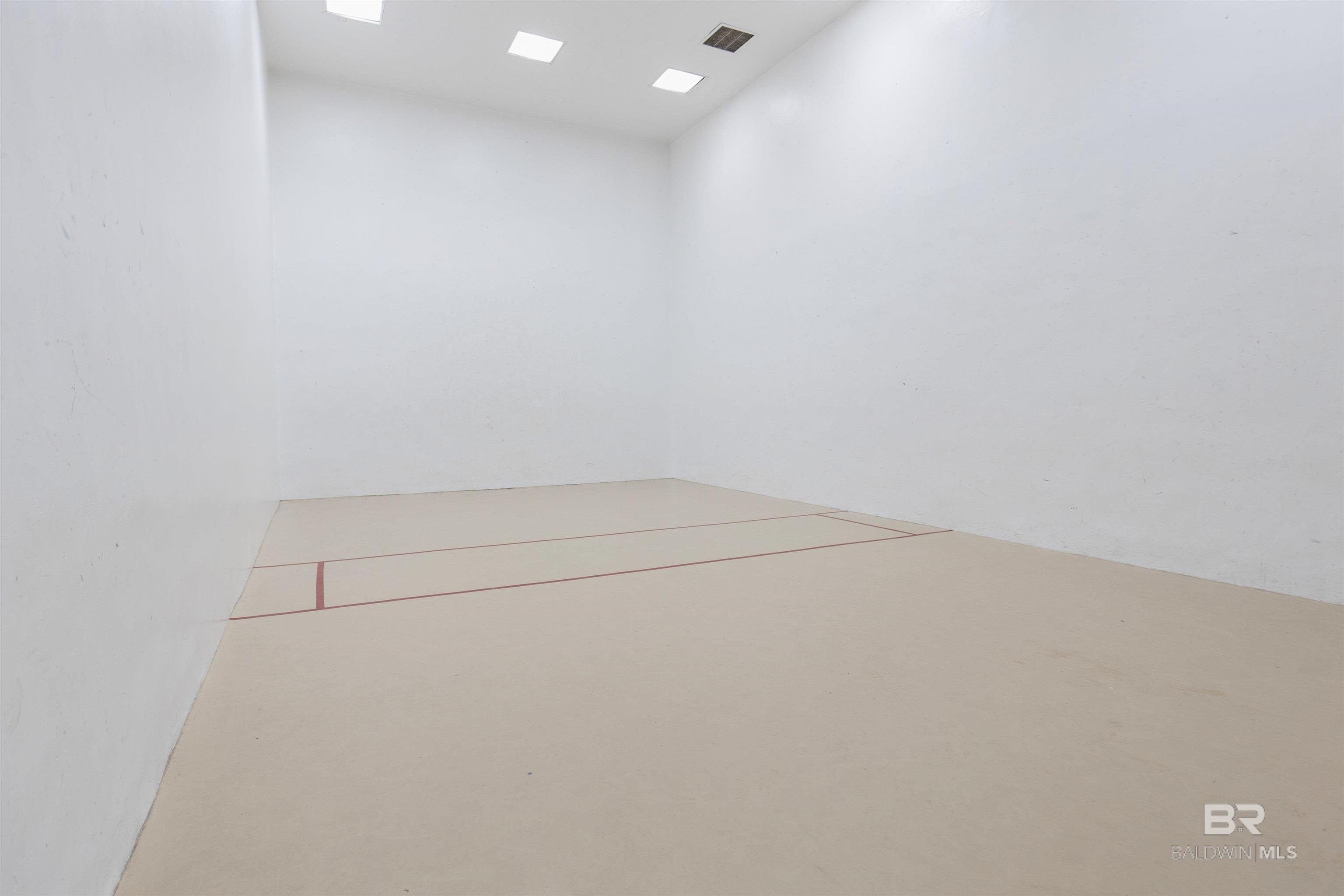 396548 | Photo 27