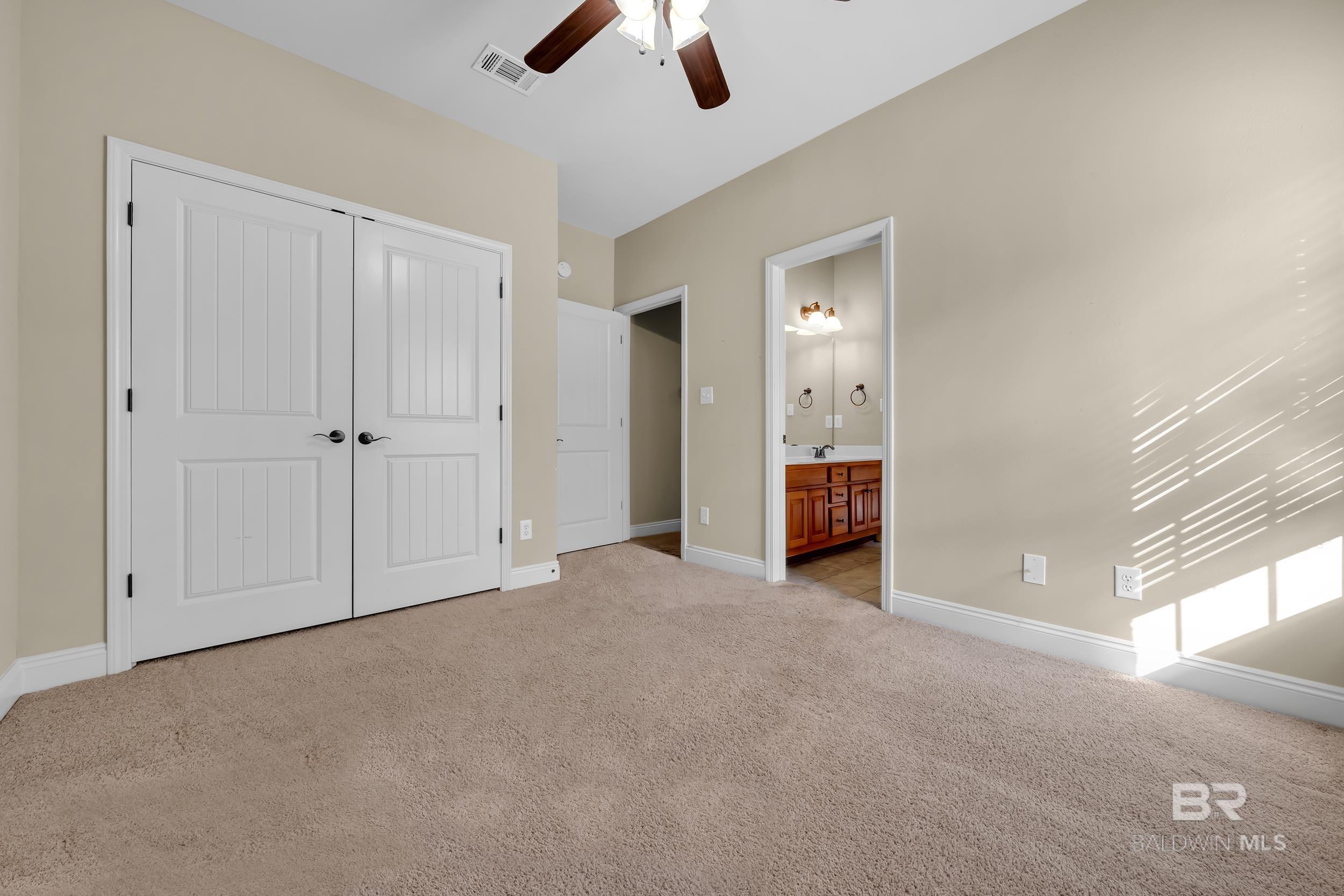 https://zimg.paragon.ice.com/ParagonImages/Property/PG/BCAR/396559/12/0/0/3332c7a6c257f824ef51f9848d0a550c/7/c105064ef723a2e2d38c65b26c5655b0/396559-04b6e4a2-5d14-4566-92f2-5abf5b53862a.JPG
