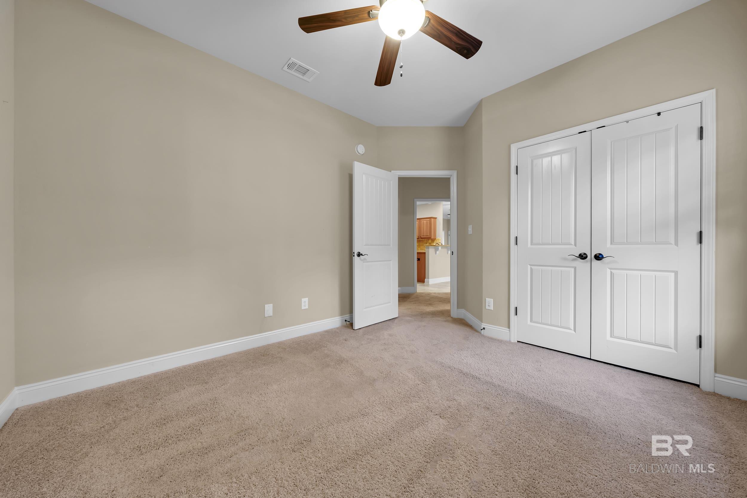https://zimg.paragon.ice.com/ParagonImages/Property/PG/BCAR/396559/18/0/0/f85763d0c11c7a30ad1a2b661e0799ab/7/c105064ef723a2e2d38c65b26c5655b0/396559-f2597970-8024-490f-87cf-4359839e4f3e.JPG
