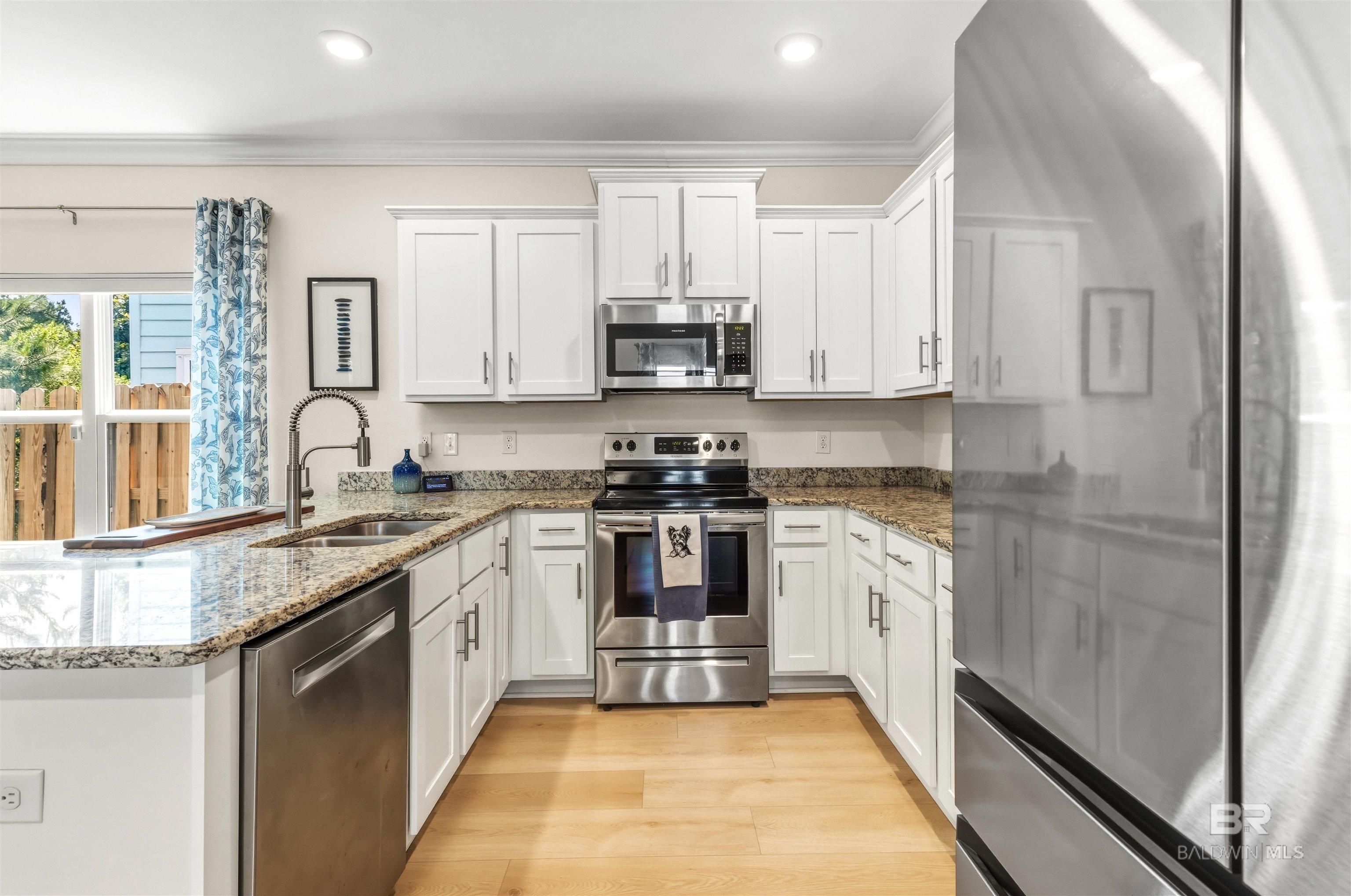 https://zimg.paragon.ice.com/ParagonImages/Property/PG/BCAR/396561/8/0/0/3bf4a5c508599e1aa297de632db87190/7/efc638c4f7b861b8f60094e3c9f80a87/396561-de7b8f2e-cbbc-4b60-b634-02dfc38e2d27.JPG