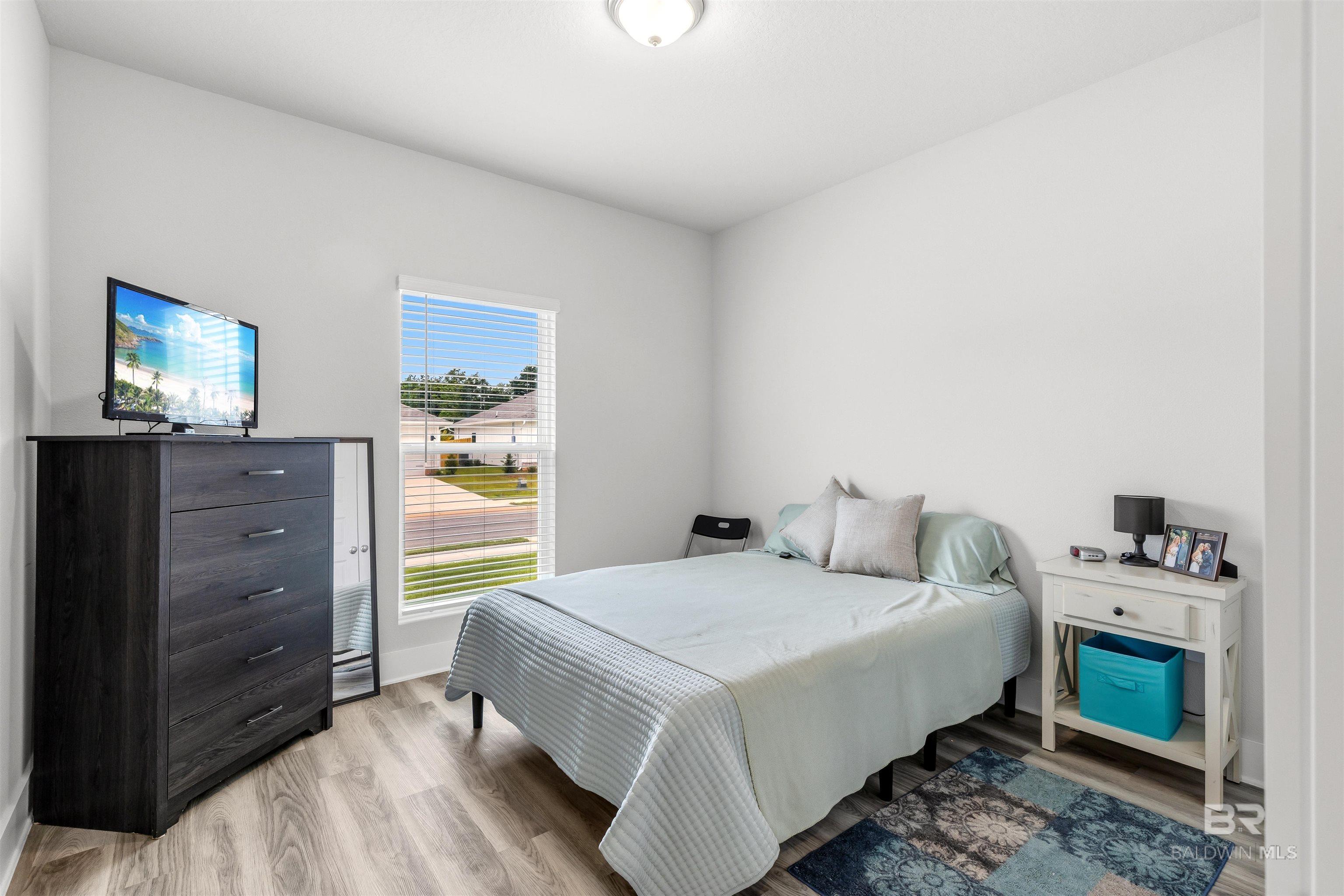 https://zimg.paragon.ice.com/ParagonImages/Property/PG/BCAR/396562/13/0/0/02e36bfed6d3cbf5dd71c4094e83775e/7/2cd8d77b3f0ae1f23398a4ea431ee487/396562-597da4b8-ecf7-41f2-b32a-c633134ccbd6.JPG