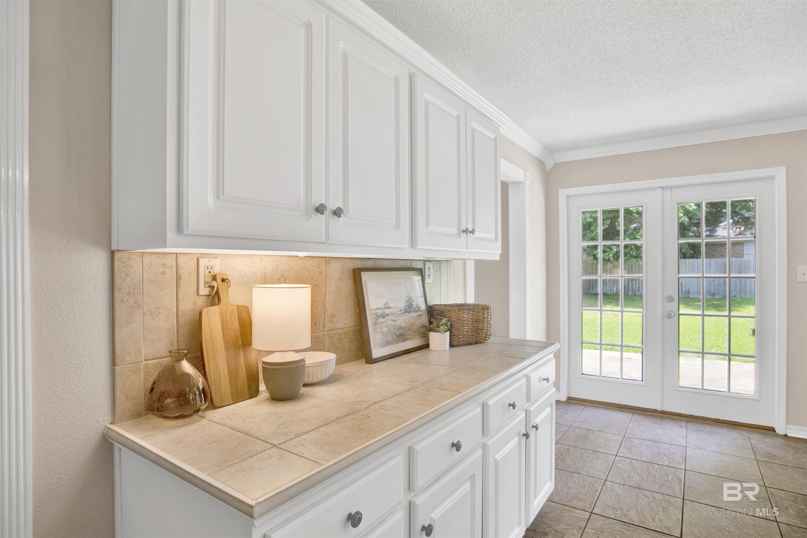 https://zimg.paragon.ice.com/ParagonImages/Property/PG/BCAR/396563/15/0/0/1a30df79861d9361c261cc1e6259aa1a/7/b14c34c3b91705b32c5336e1e3baf3c6/396563-503f54f2-8b14-4b79-900b-419379116042.JPG