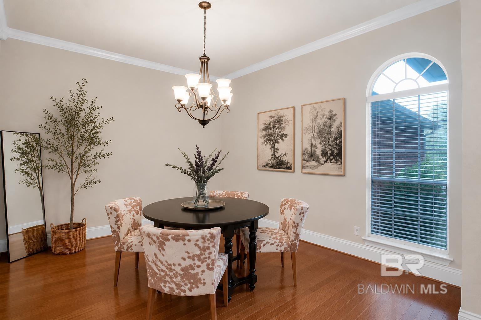 https://zimg.paragon.ice.com/ParagonImages/Property/PG/BCAR/396563/4/0/0/6e31651ccd43c0b3c3fae5f10feeb522/7/b14c34c3b91705b32c5336e1e3baf3c6/396563-fc2225c8-af44-4504-b110-d206367523db.JPG