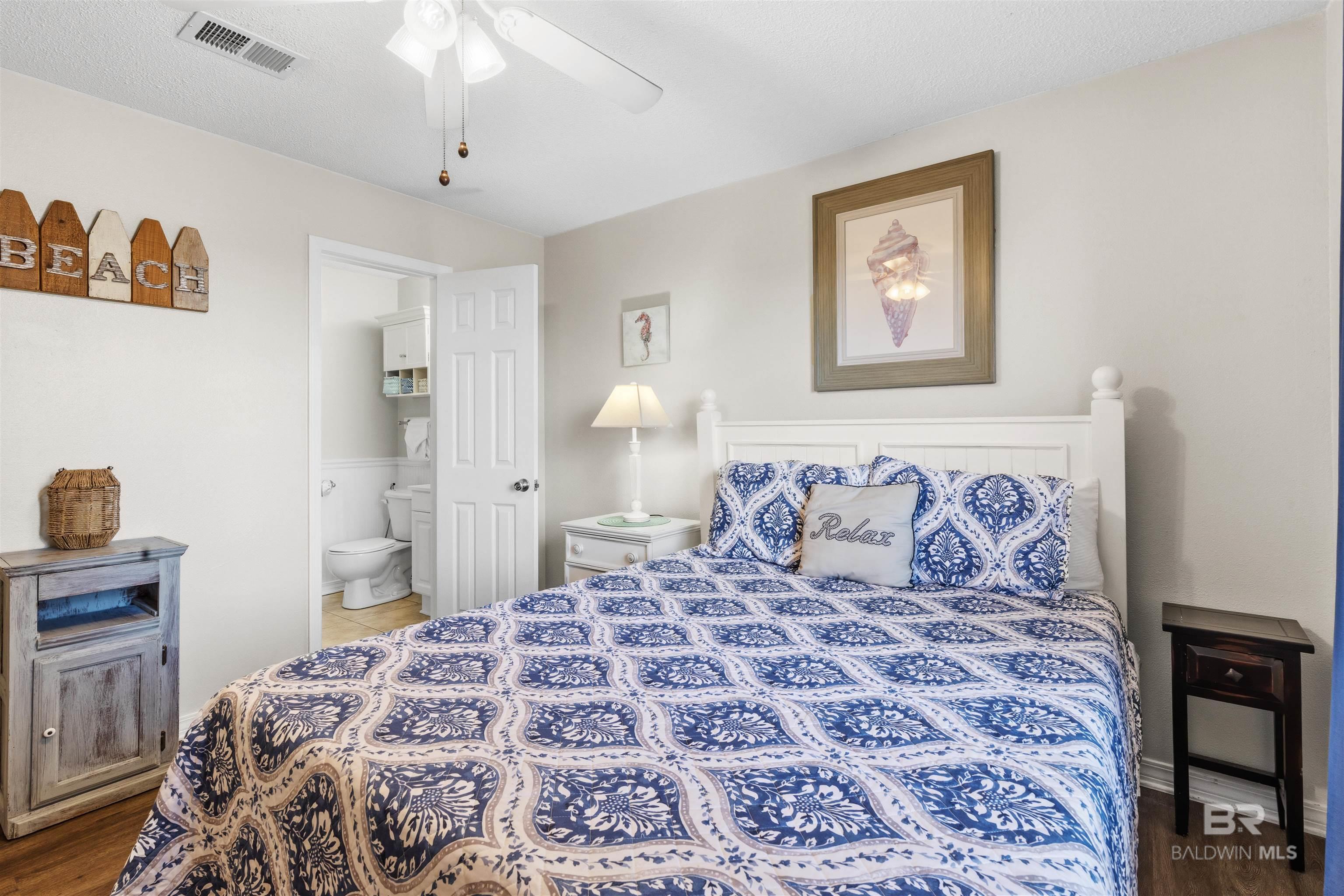 https://zimg.paragon.ice.com/ParagonImages/Property/PG/BCAR/396564/12/0/0/c94c254e92445751eb411dc1625ed4f5/7/e536567f9db44a16afe3d702228b1b0b/396564-3afd01f3-9c53-4733-8ad2-8dafc7aba2b6.JPG
