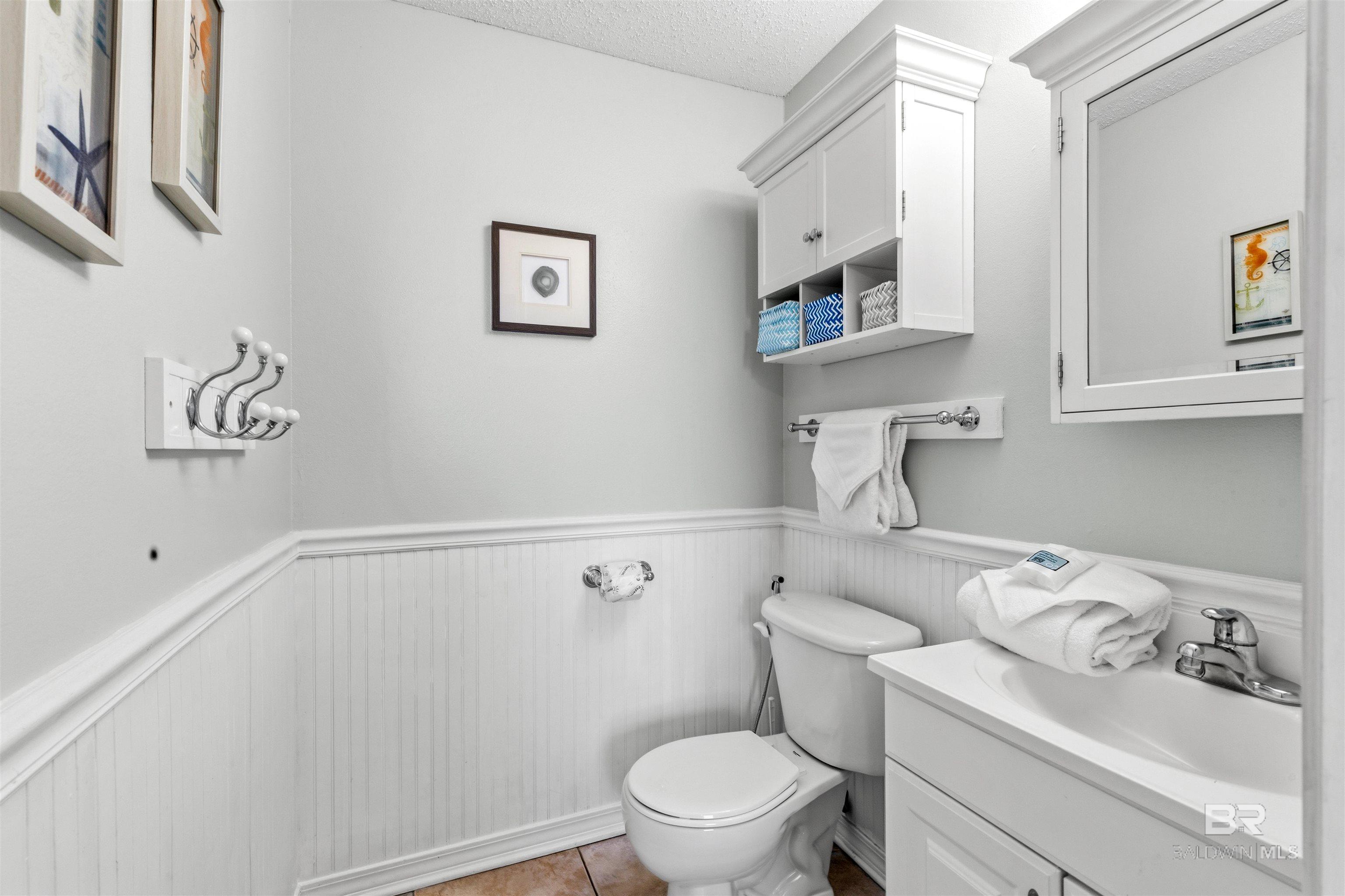 https://zimg.paragon.ice.com/ParagonImages/Property/PG/BCAR/396564/14/0/0/80f0d96aded4e2c3476f85f0de58c9fb/7/e536567f9db44a16afe3d702228b1b0b/396564-8c81e847-6fb6-4f18-b023-e729dcfc066f.JPG