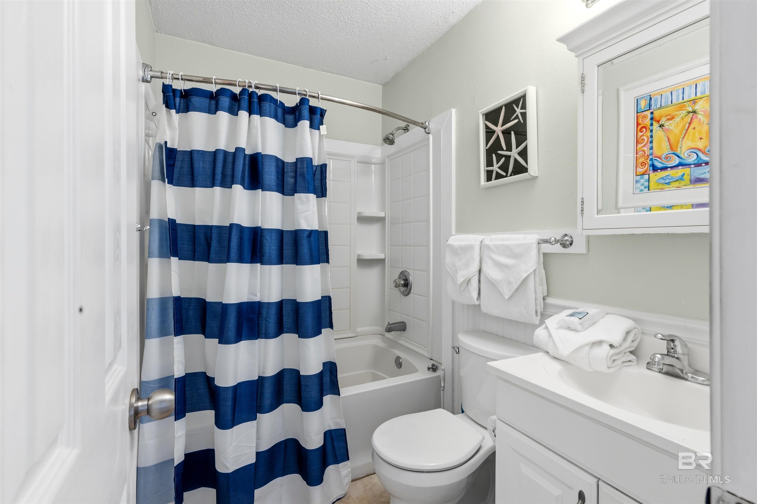 https://zimg.paragon.ice.com/ParagonImages/Property/PG/BCAR/396564/16/0/0/1613b1ce2fbcf433251ceb5c300fa809/7/e536567f9db44a16afe3d702228b1b0b/396564-4a13aca4-42b5-4f62-8b36-4c4c19f64dd9.JPG
