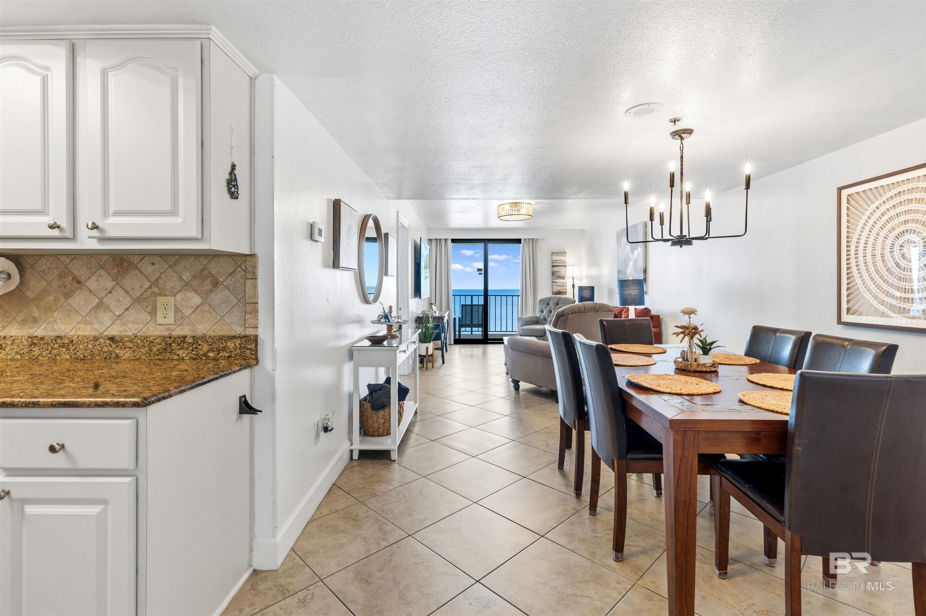 https://zimg.paragon.ice.com/ParagonImages/Property/PG/BCAR/396565/9/0/0/1c2898e251724f4c7bc8b1c16d438065/7/6ff641f96912c804fe46e2eb1e0b23fe/396565-2d2054f6-9bfc-4bcf-bbd8-321456b4a21c.JPG