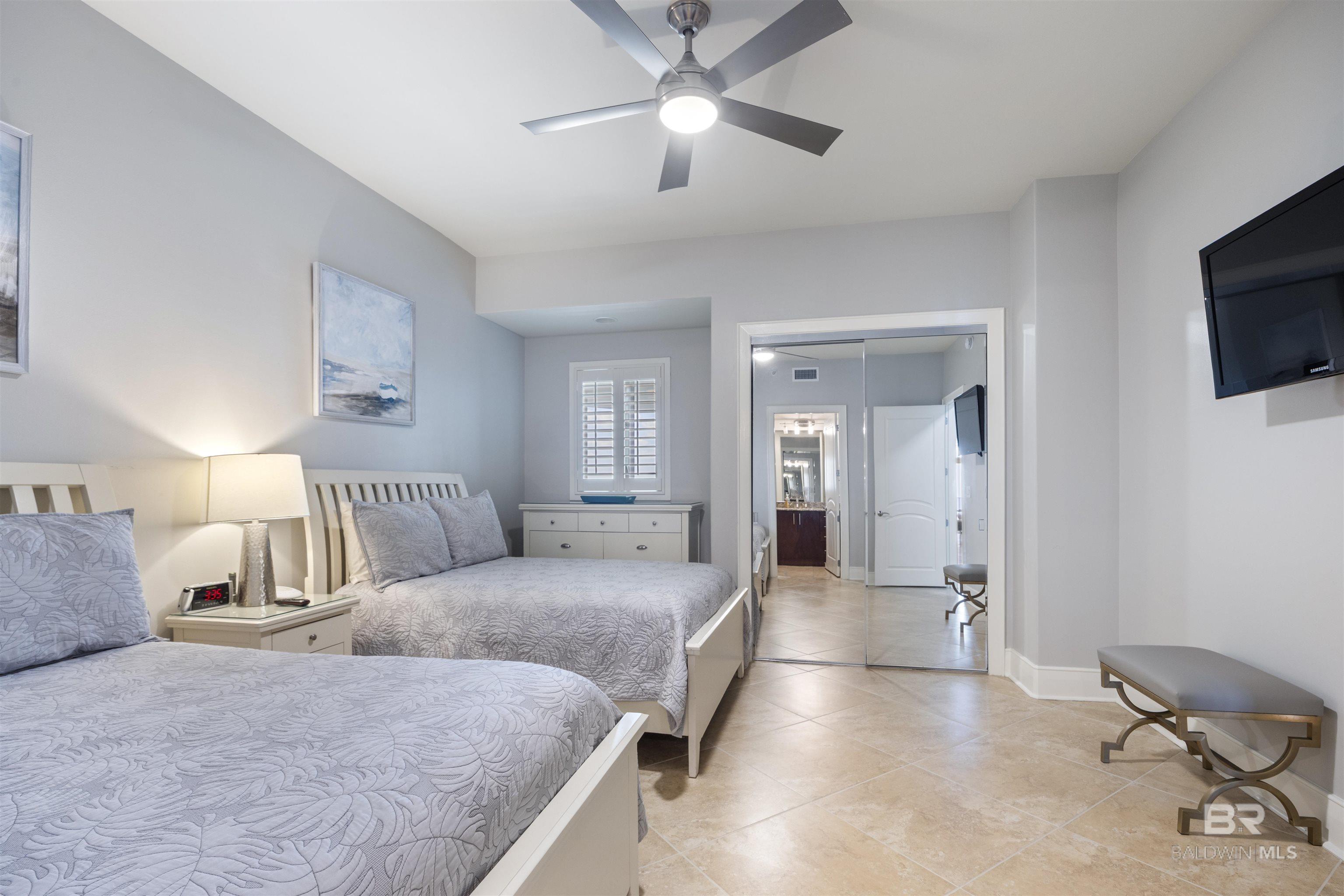 https://zimg.paragon.ice.com/ParagonImages/Property/PG/BCAR/396566/44/0/0/eb5f3a9e9cbda95447e180b26e0cee94/7/5367f26b5cd3a046bac2c80737b6de36/396566-1c646a88-9d55-41f1-82e7-2ec1ba0affb5.JPG
