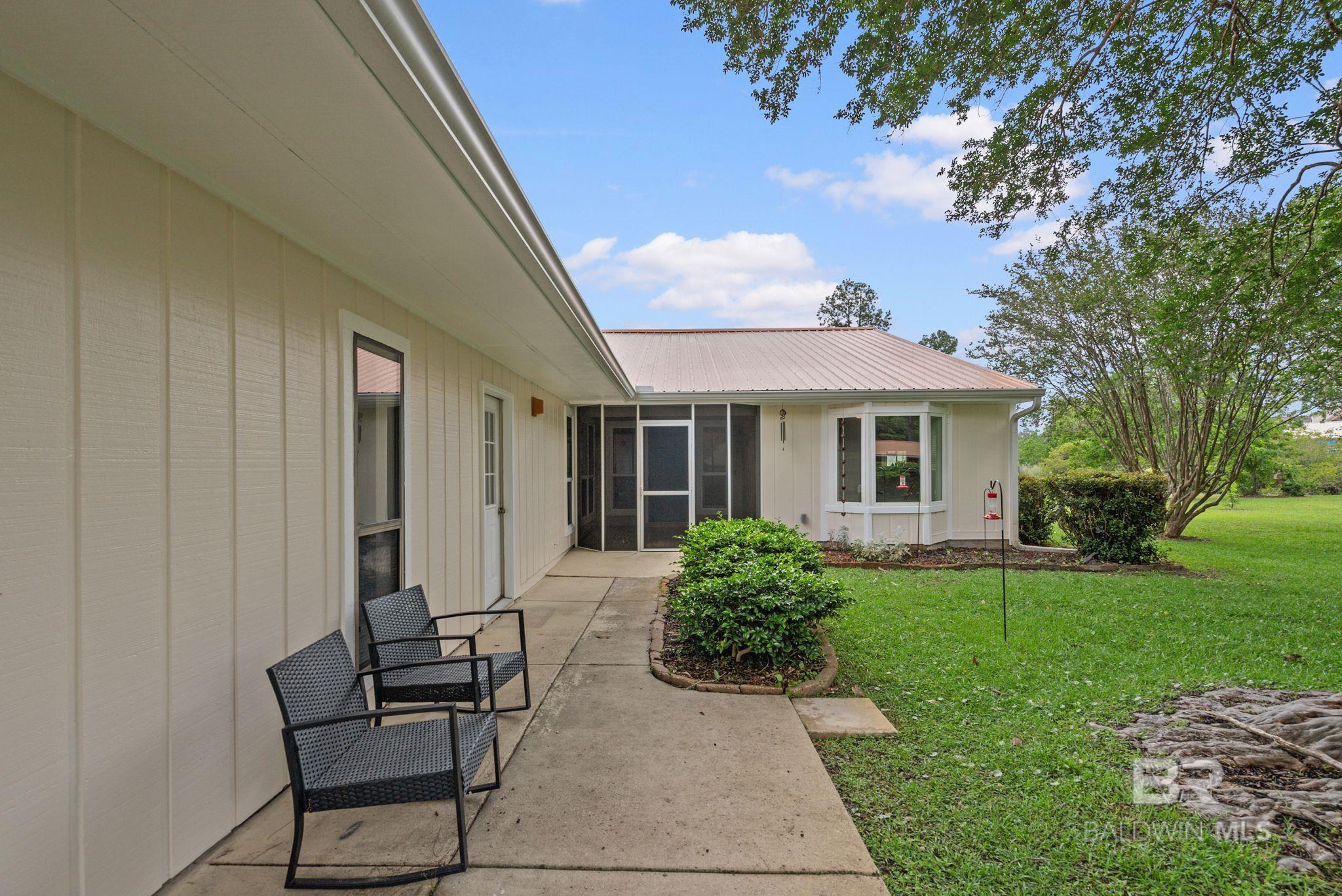 2252 Bluebird Lane #1104