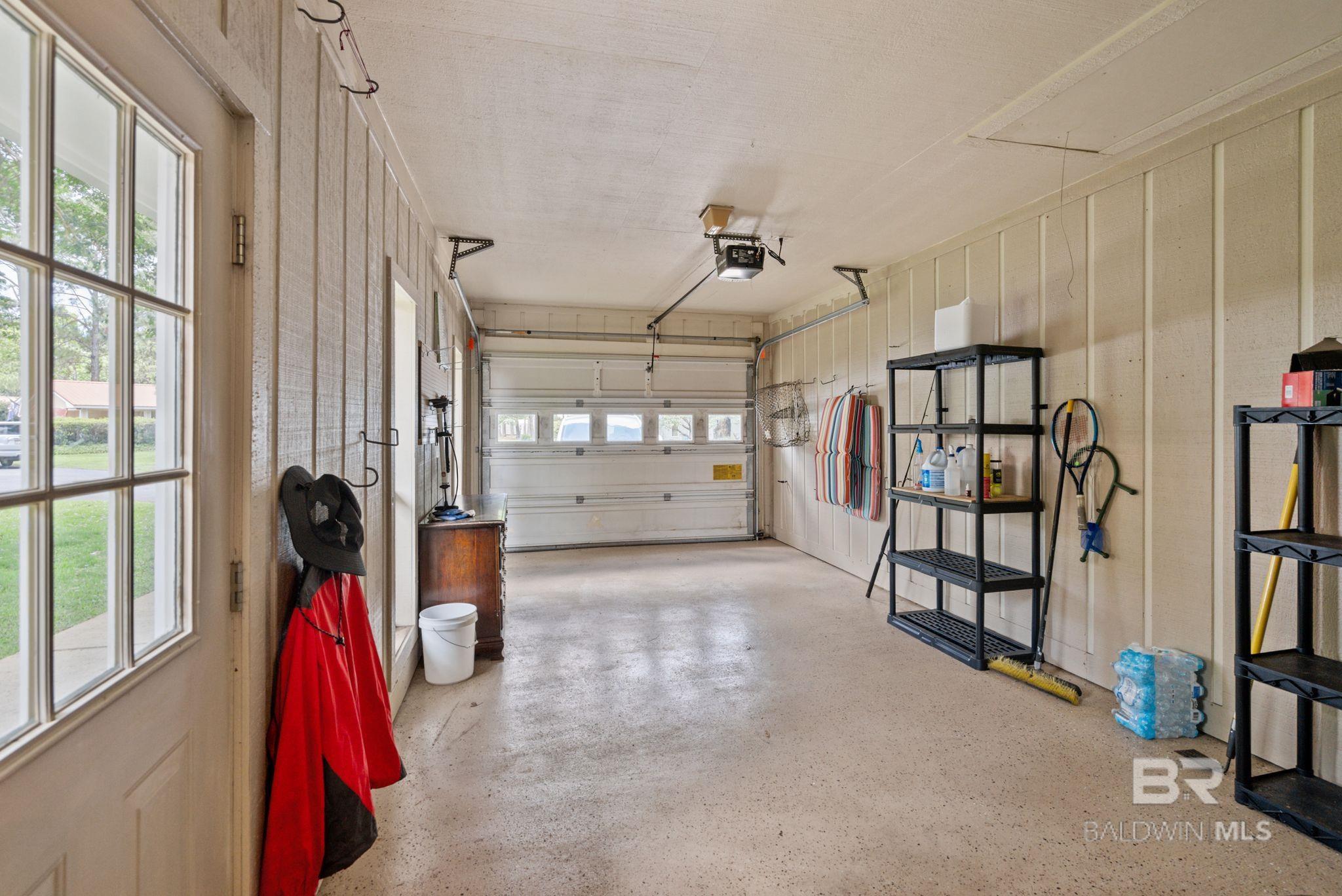 https://zimg.paragon.ice.com/ParagonImages/Property/PG/BCAR/396567/27/0/0/e1307870b5b58dc7ac3ef1633d5c3390/7/a101bd1928891c9d719ad09511a98c22/396567-d250605a-1eed-420d-b6d8-323a1268b1ae.JPG